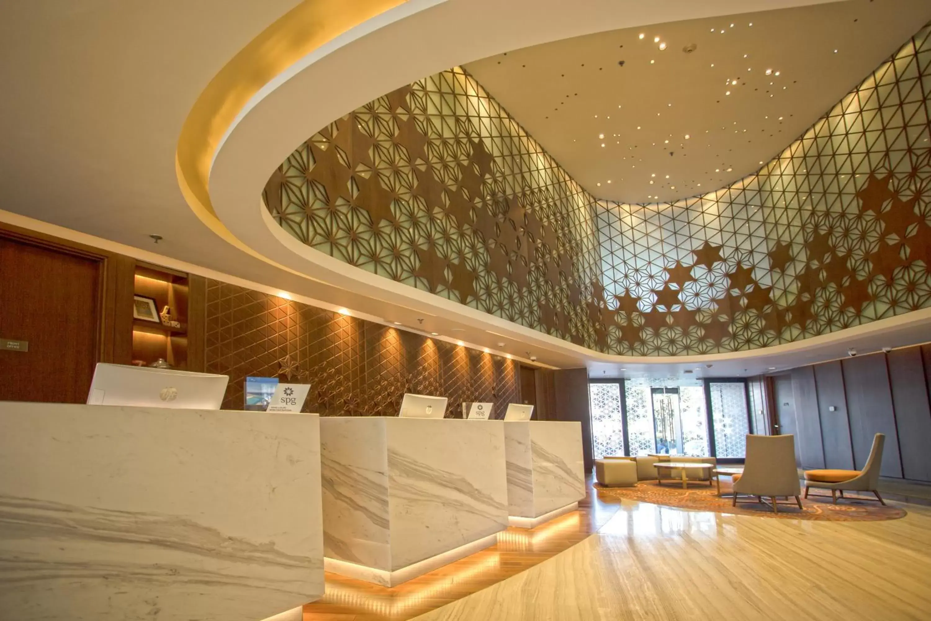 Lobby or reception in Crowne Plaza Dhaka Gulshan by IHG Lobby or reception in Crowne Plaza Dhaka Gulshan by IHG