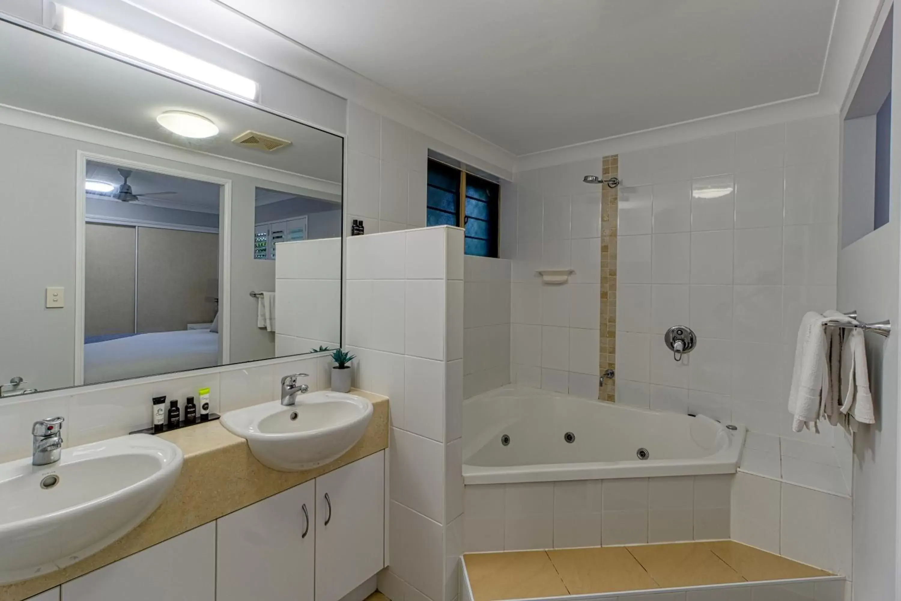 Bathroom in Townsville Southbank Apartments