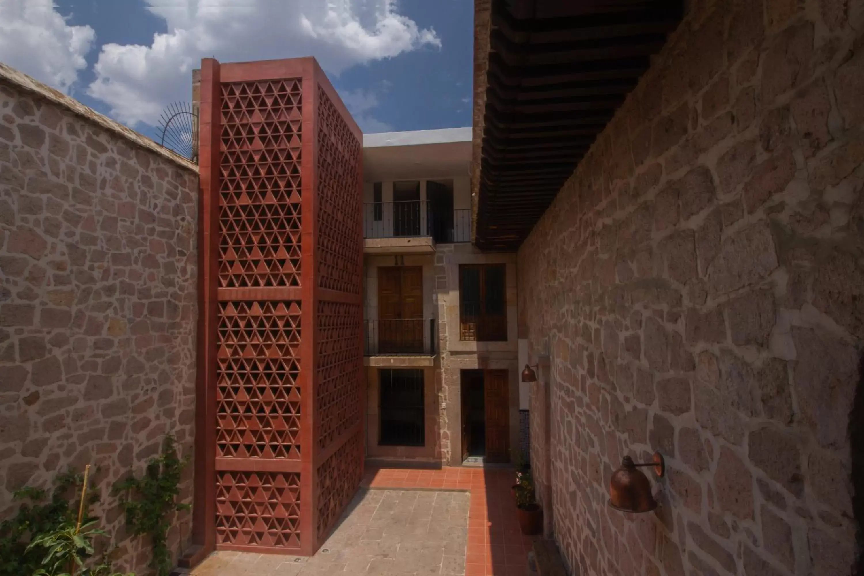 Inner courtyard view in NaNa Vida Hotel Morelia Inner courtyard view in NaNa Vida Hotel Morelia