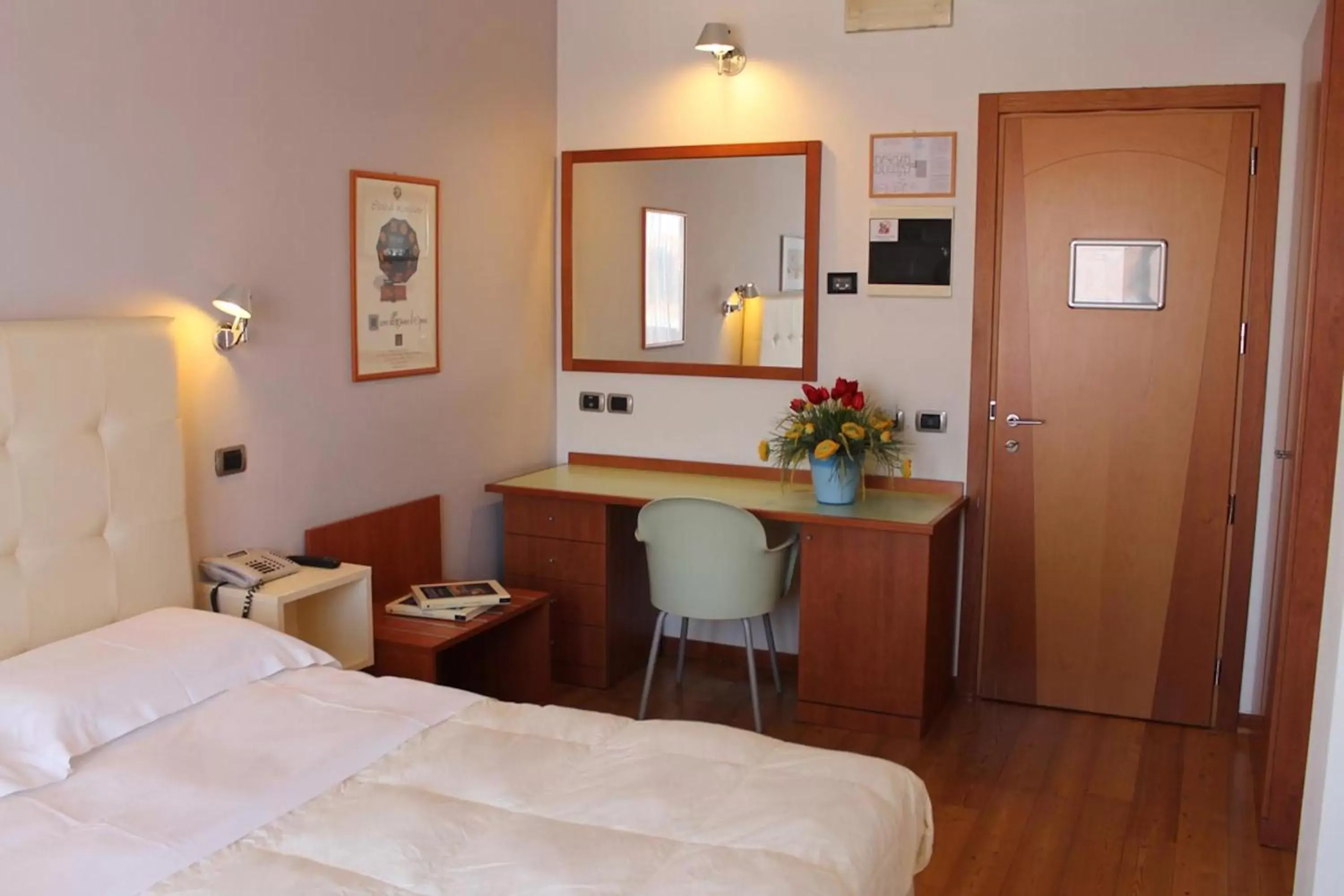 Deluxe Double or Twin Room - single occupancy in Hotel Rubicone Deluxe Double or Twin Room - single occupancy in Hotel Rubicone