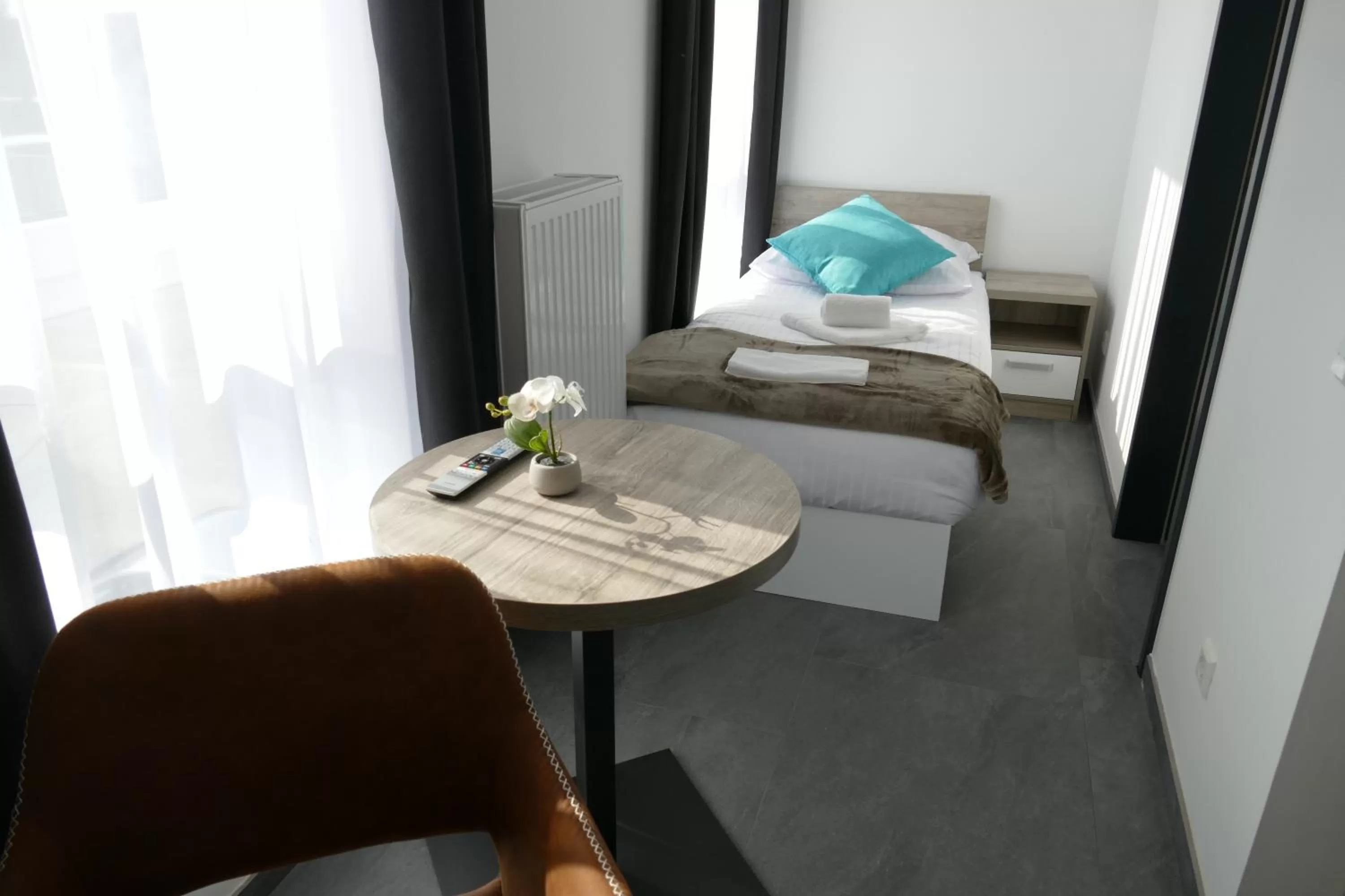 Bed in HP Apartments