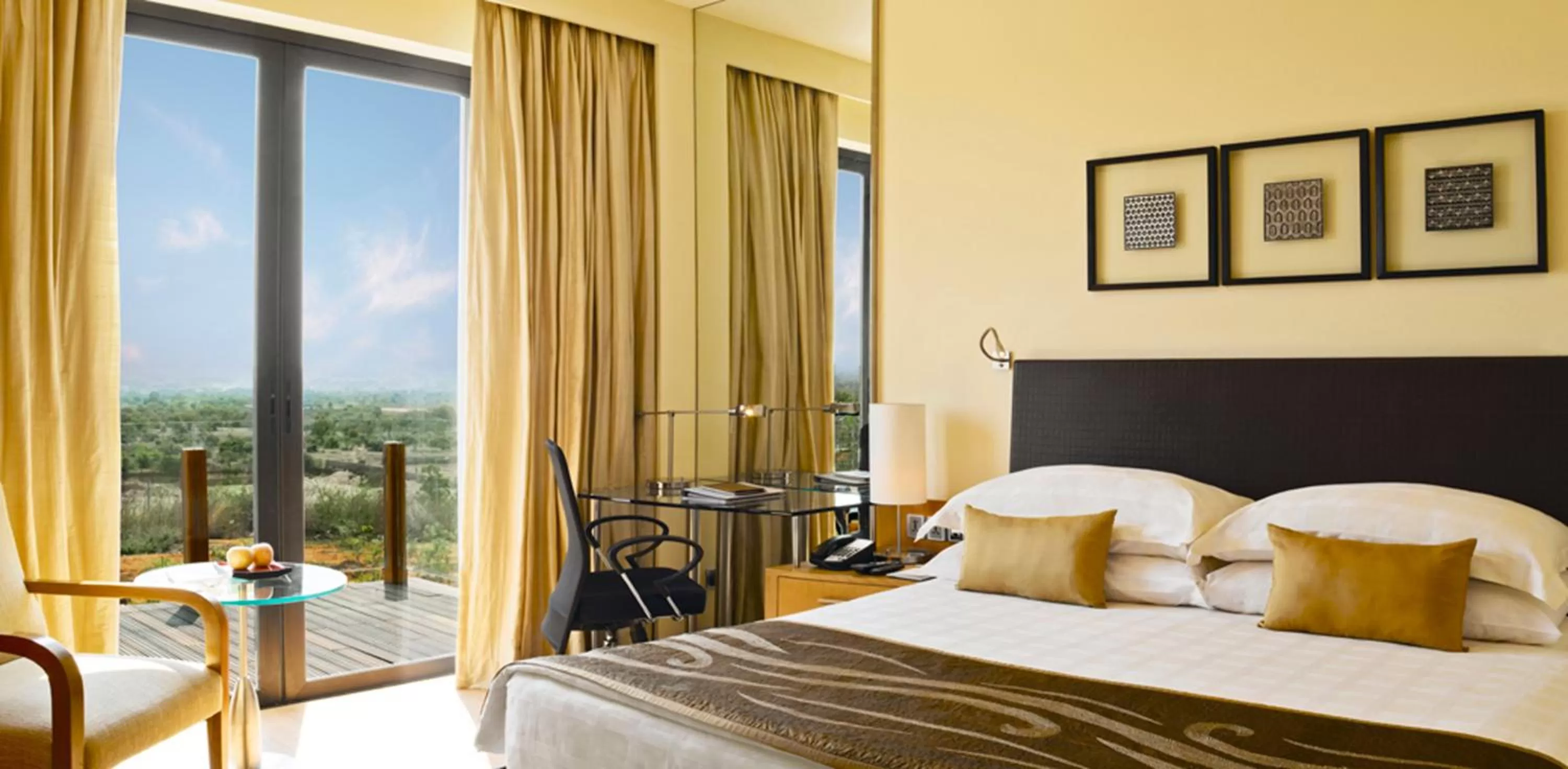 Bedroom, Bed in Hyatt Hyderabad Gachibowli