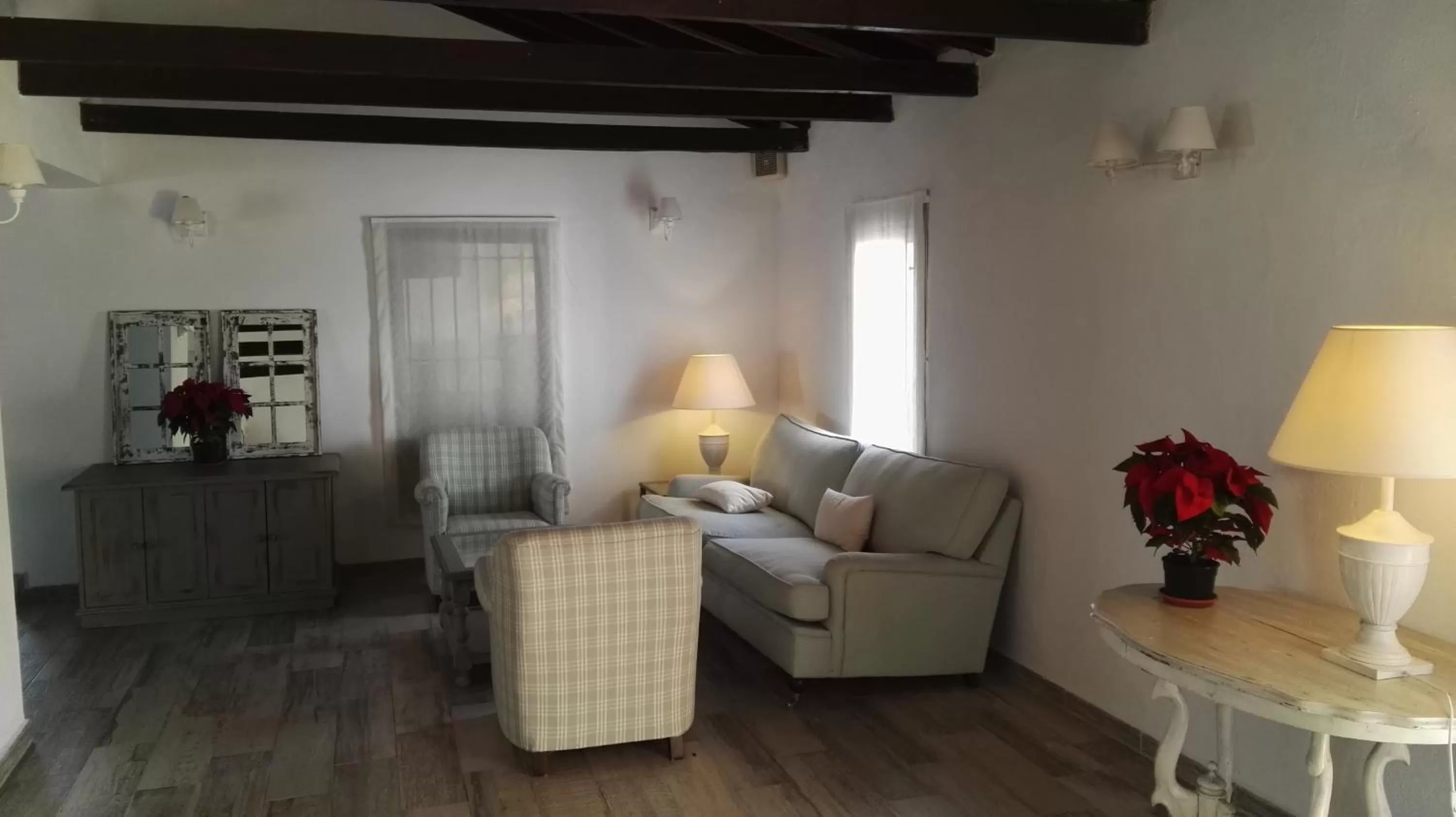 Photo of the whole room, Seating Area in Alhaurin Golf Hotel