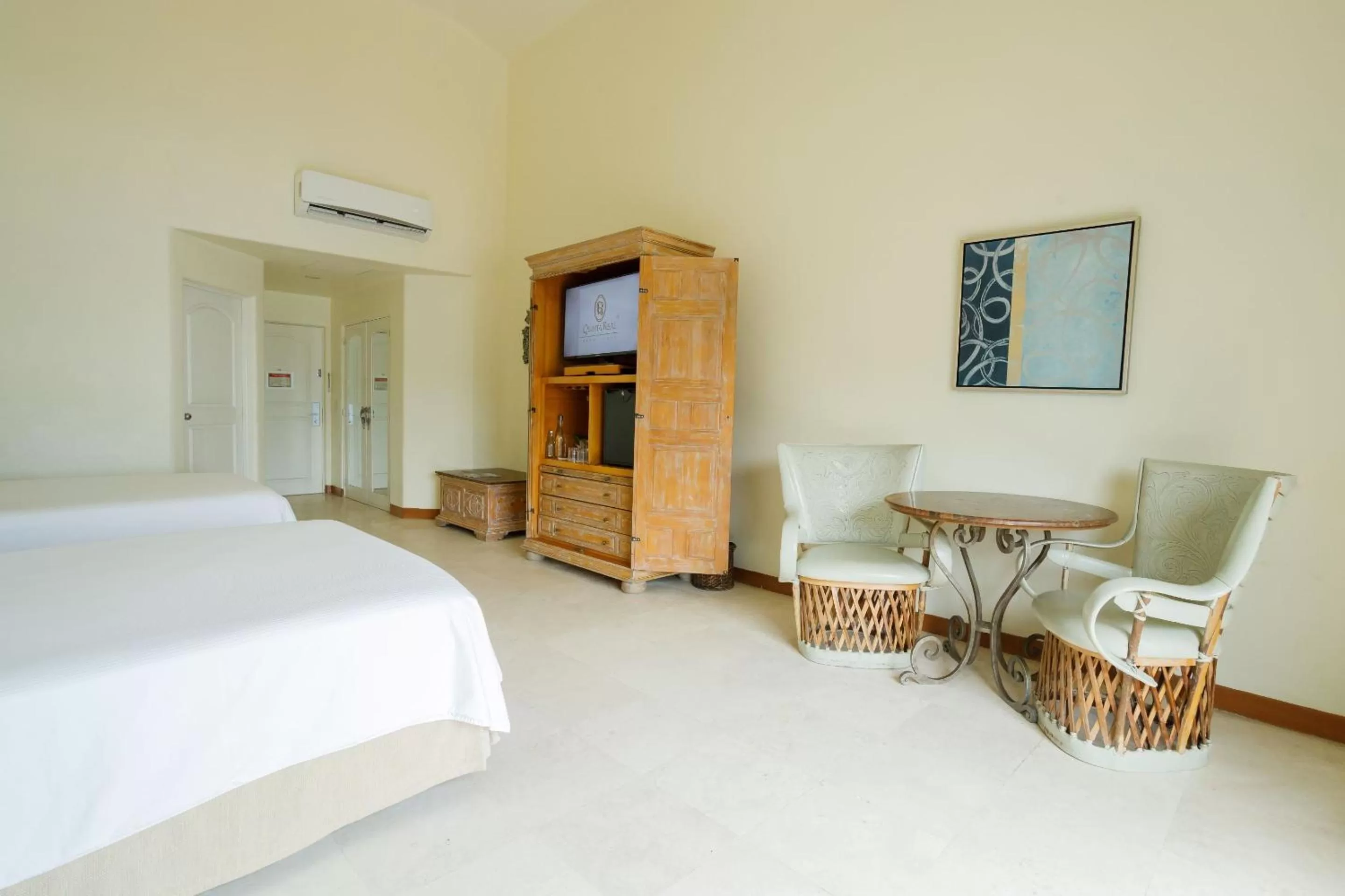 Bedroom in Quinta Real Acapulco