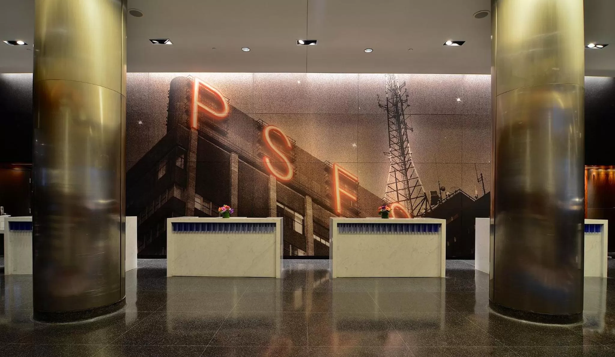 Lobby or reception in Loews Philadelphia Hotel