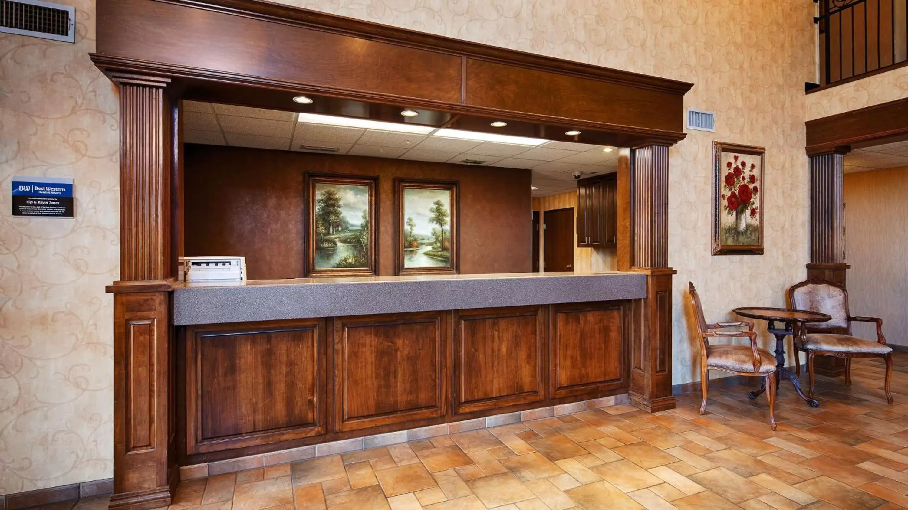 Lobby or reception in Best Western Plus Southpark Inn & Suites Lobby or reception in Best Western Plus Southpark Inn & Suites