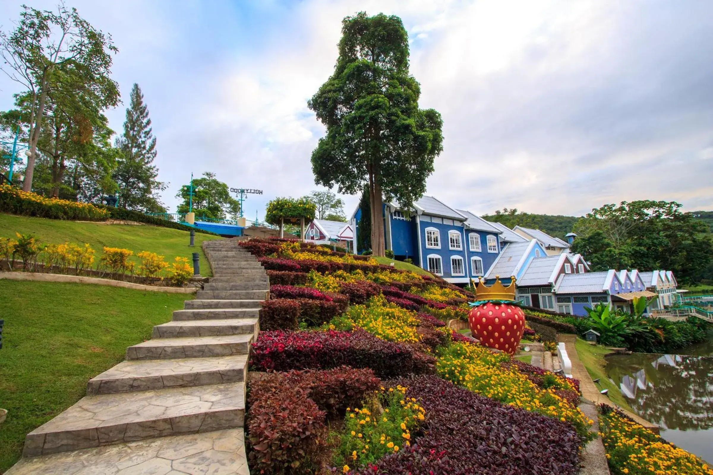 Garden view, Property Building in Brookside Valley Resort