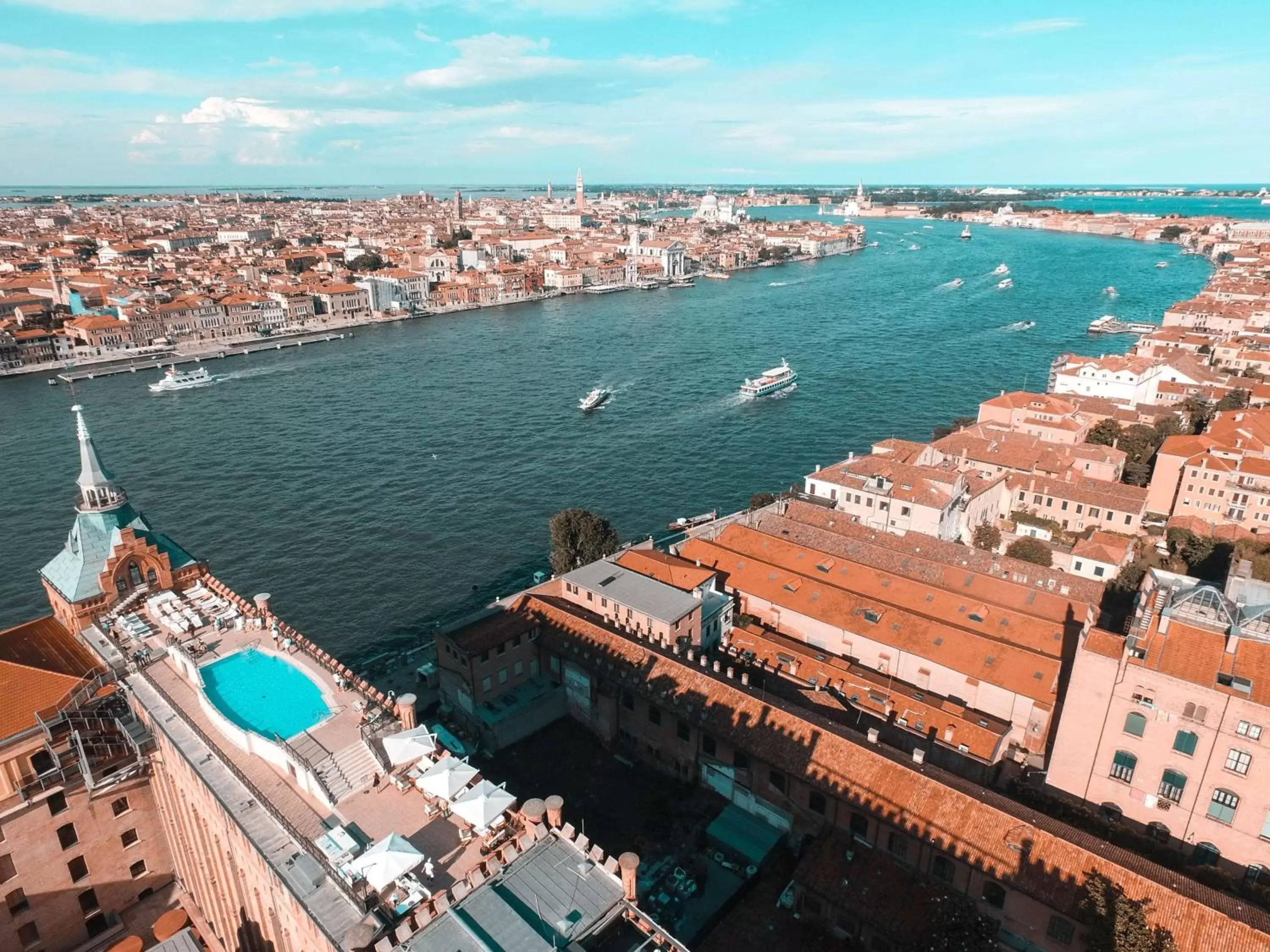 Property building, Bird's-eye View in Hilton Molino Stucky Venice