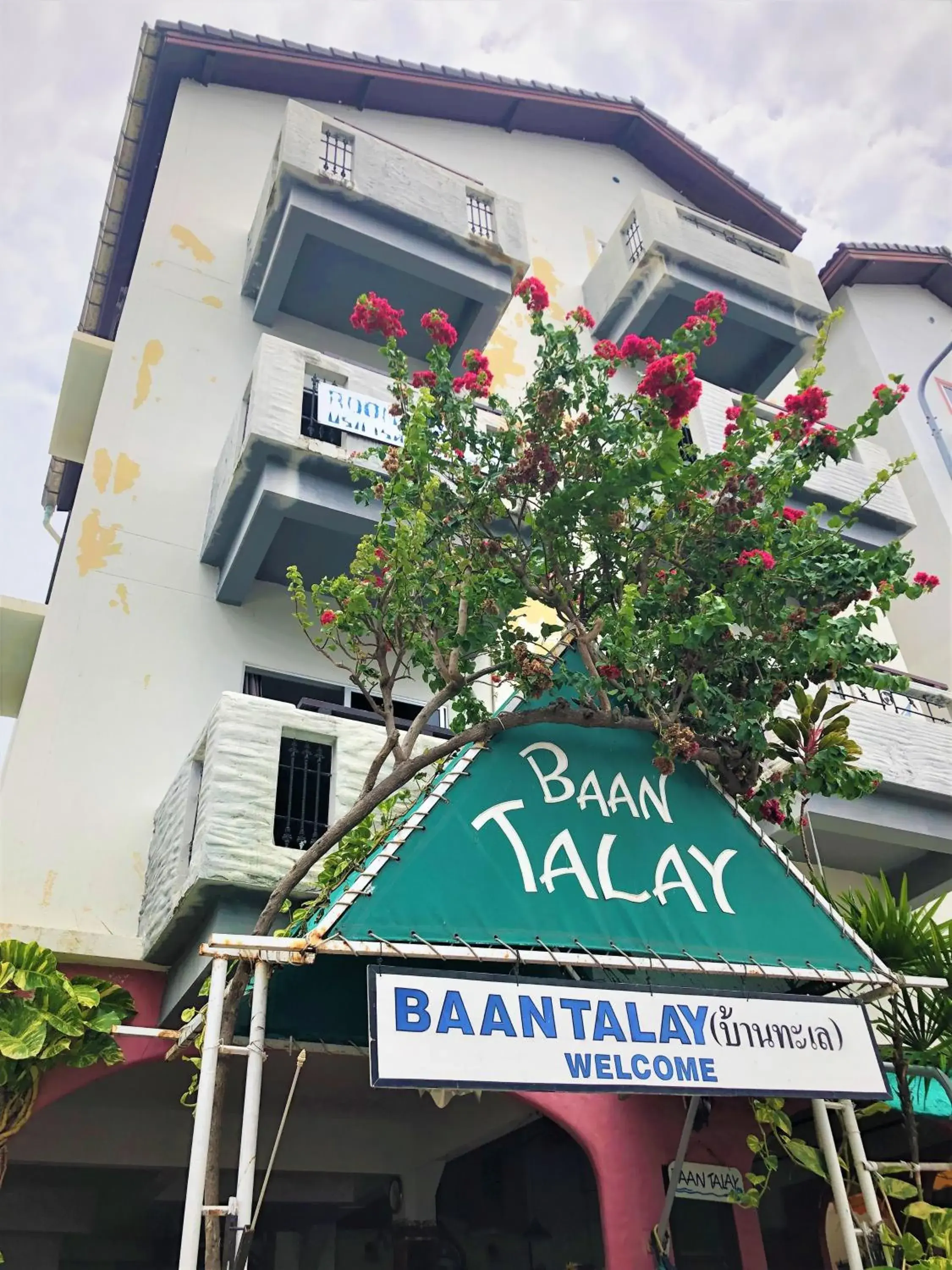 Property Building in Baan Talay