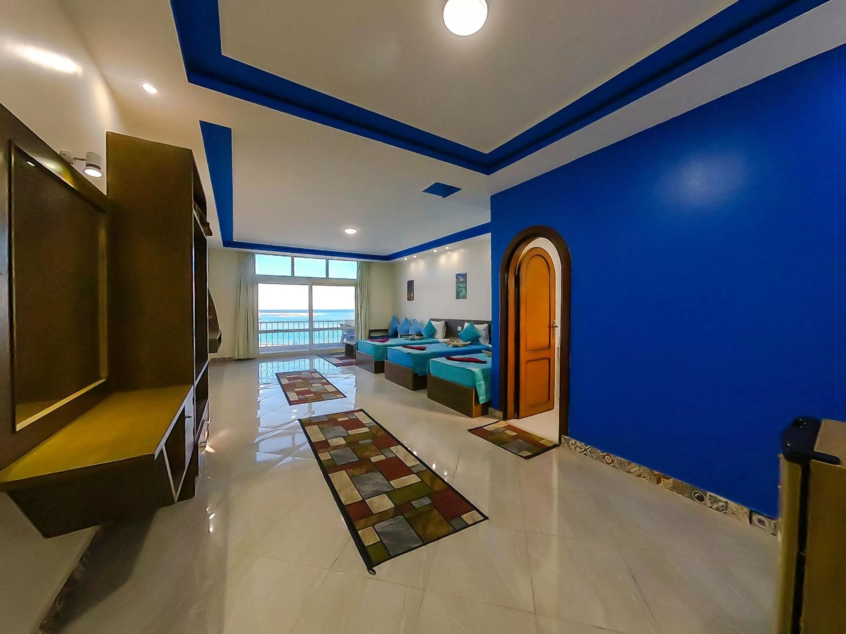 Seaview Panorama Boatel