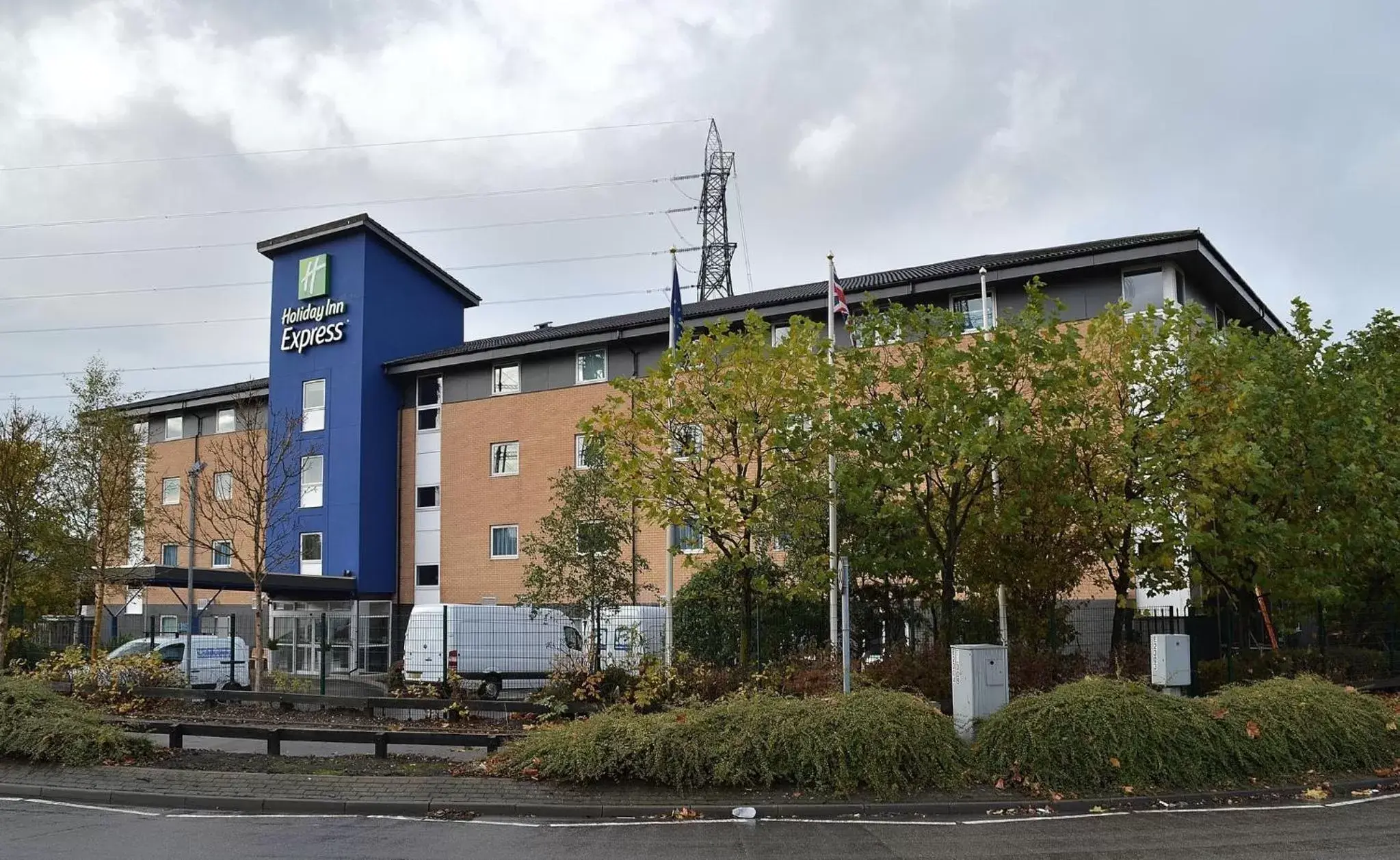 Property Building in Holiday Inn Express Birmingham Star City, an IHG Hotel