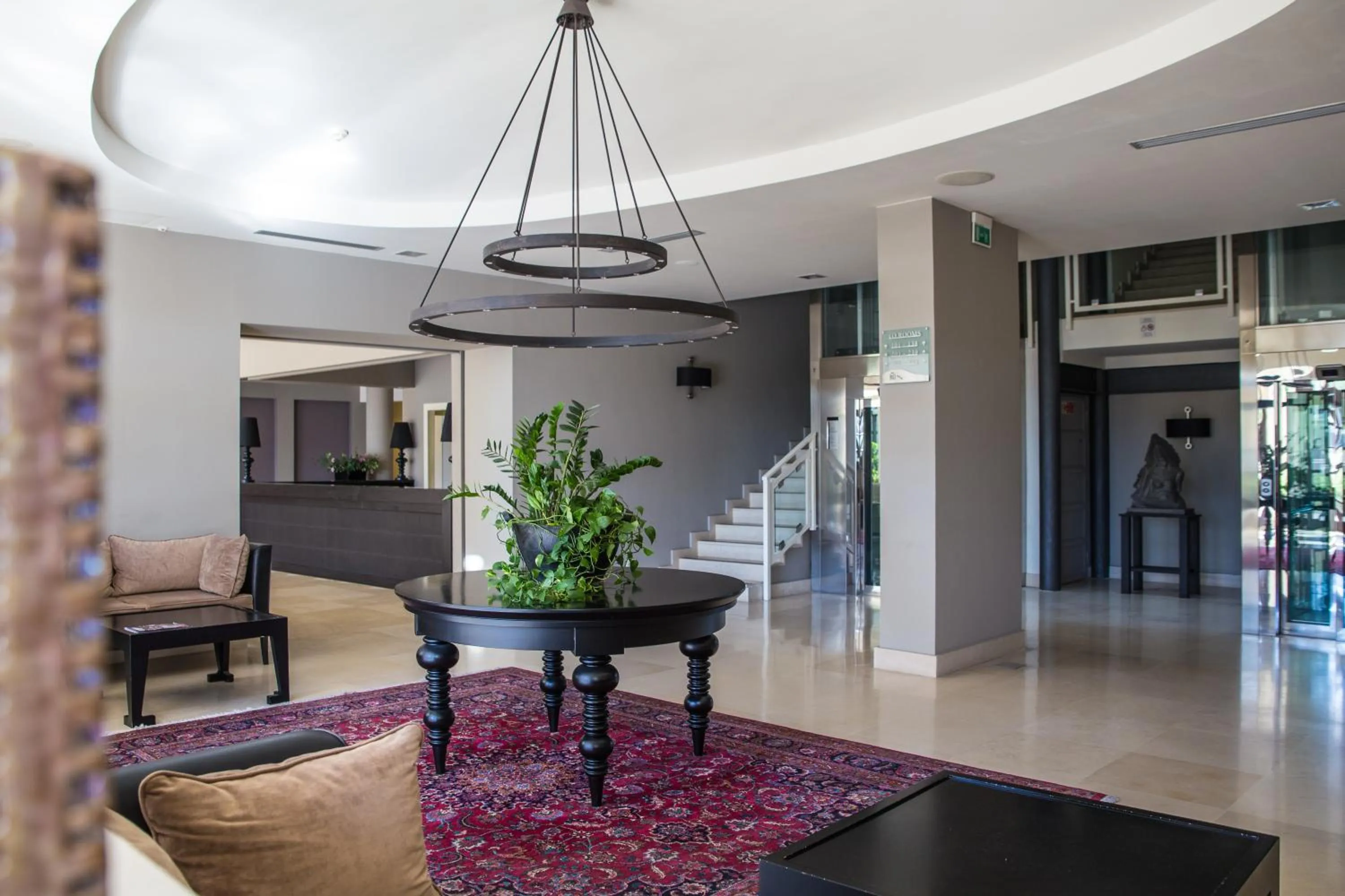Lobby or reception in Grand Hotel Villa Itria Congress & Spa