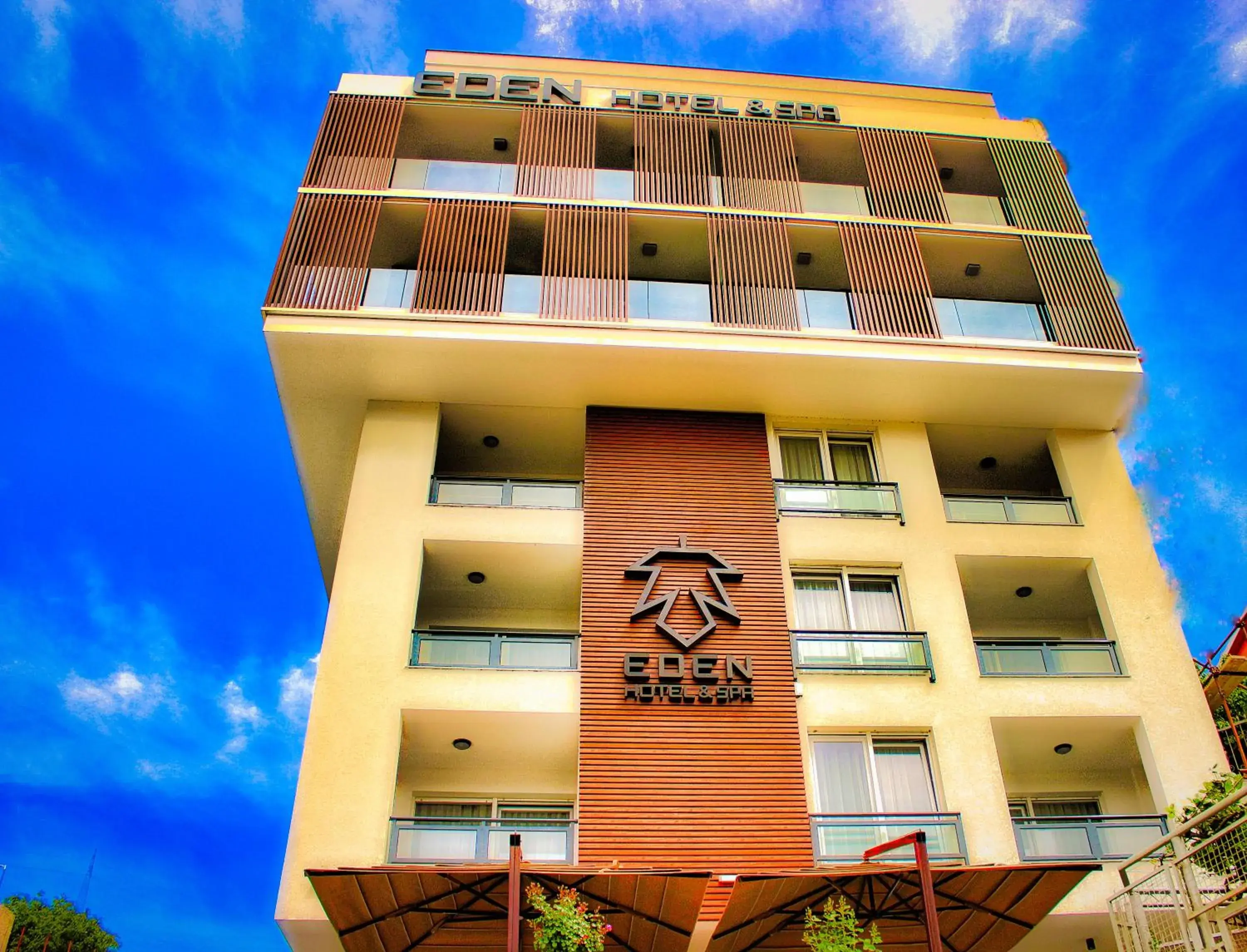 Property building in Hotel Eden Property building in Hotel Eden