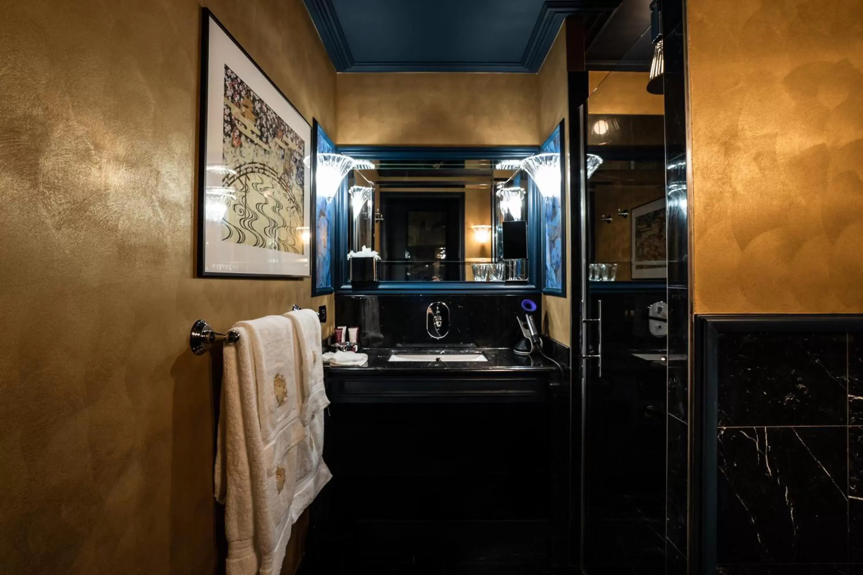 Bathroom in Château de Maubreuil