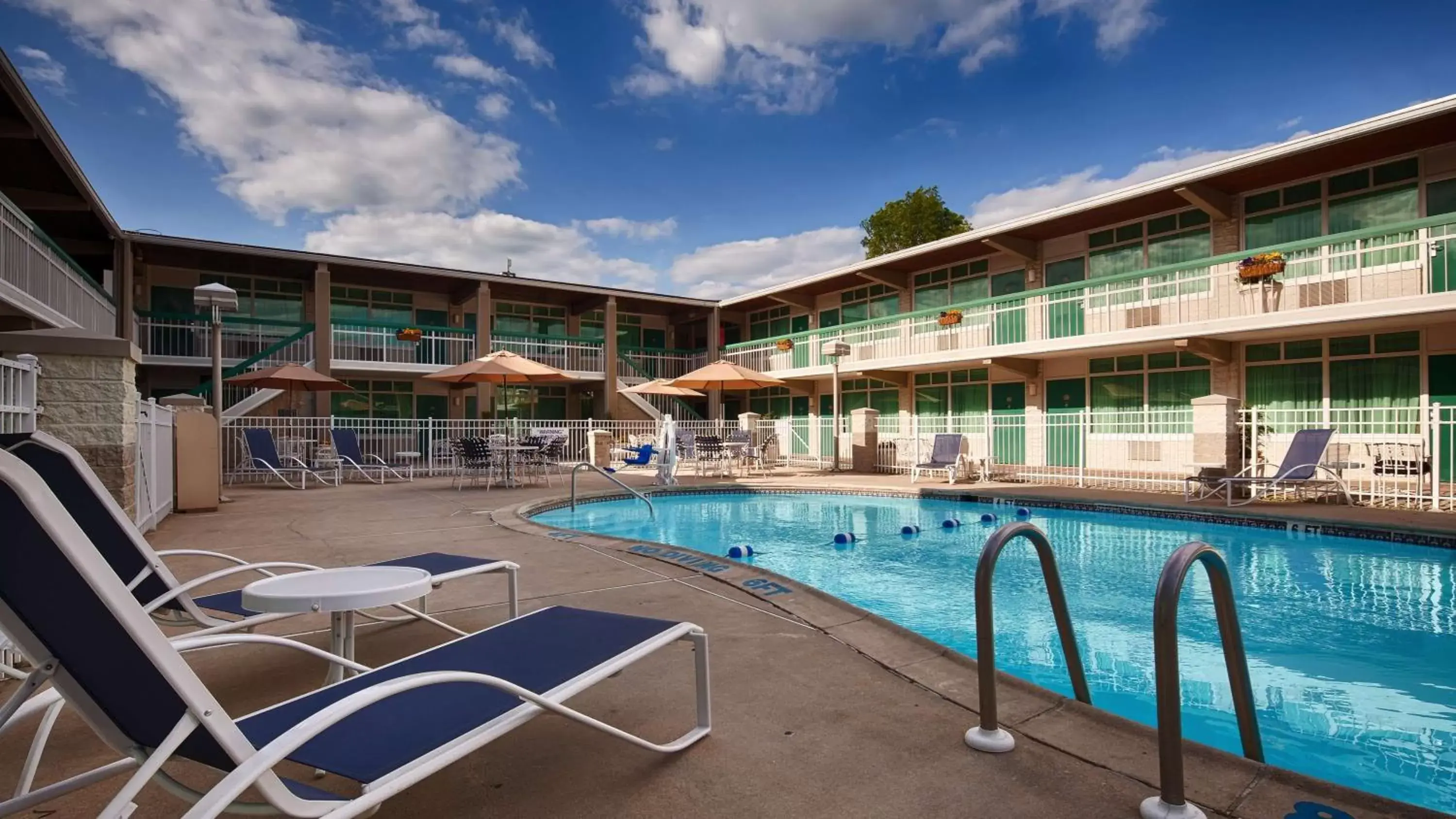 On site, Swimming Pool in SureStay Plus Hotel by Best Western Brandywine Valley
