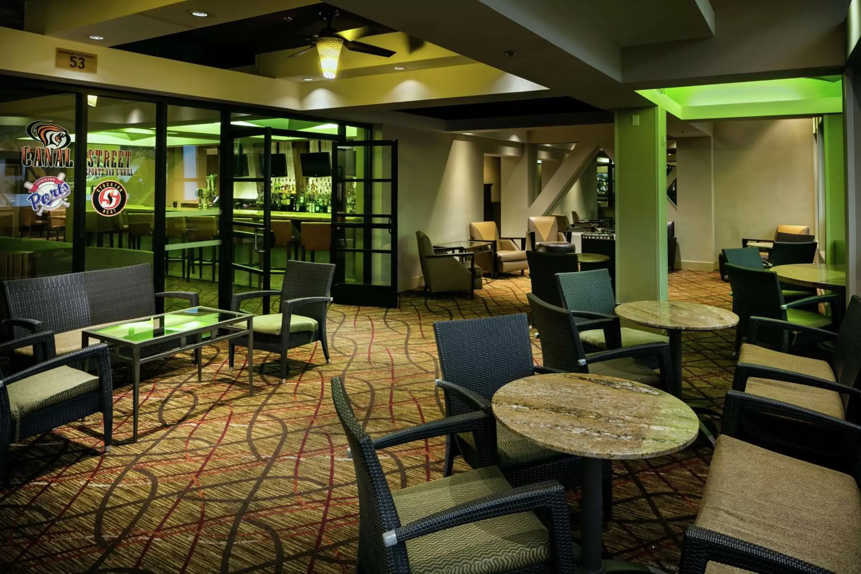 Lounge or bar, Lounge/Bar in Hilton Stockton
