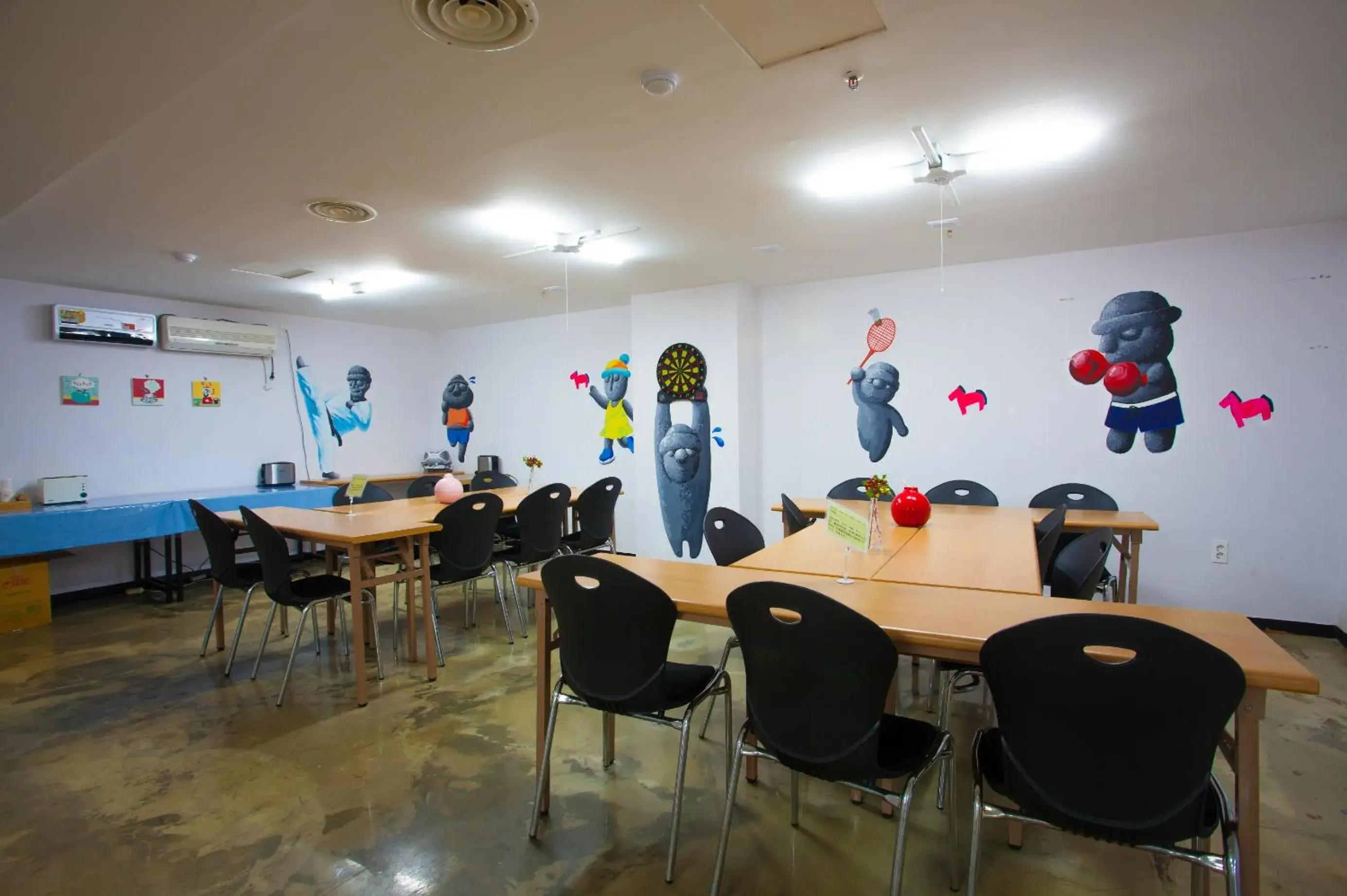 Business facilities in Jeju R Guesthouse