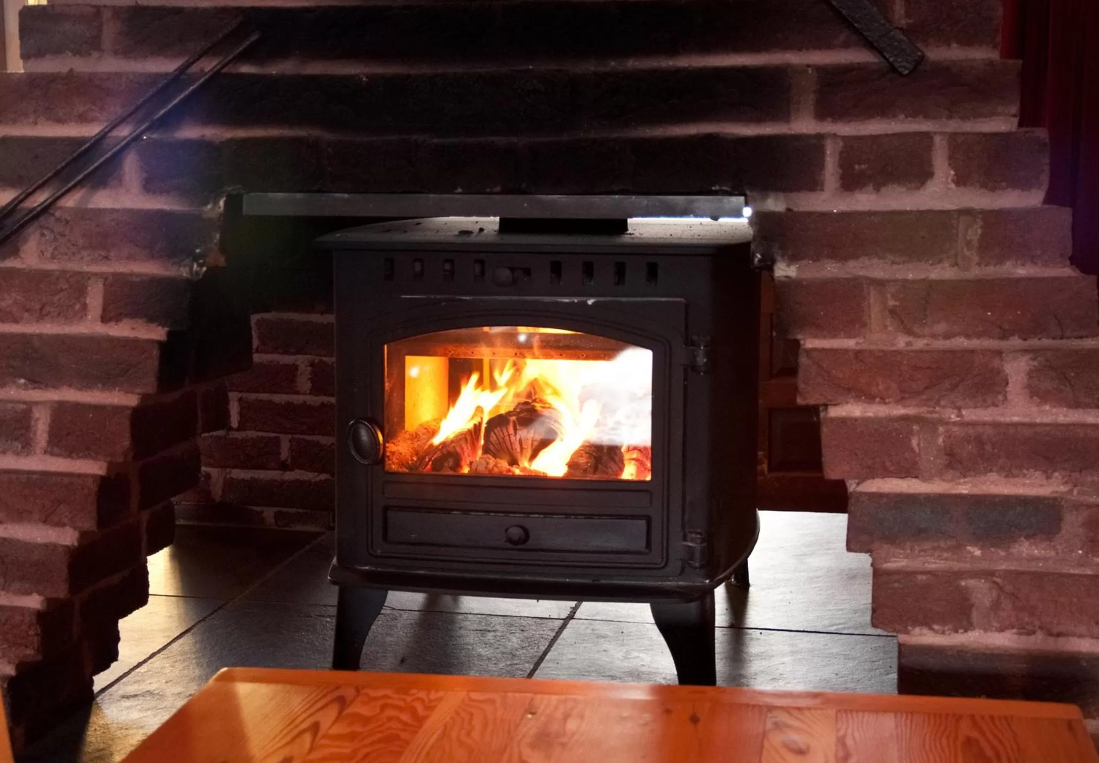 Other, TV/Entertainment Center in Tricky's Hotel