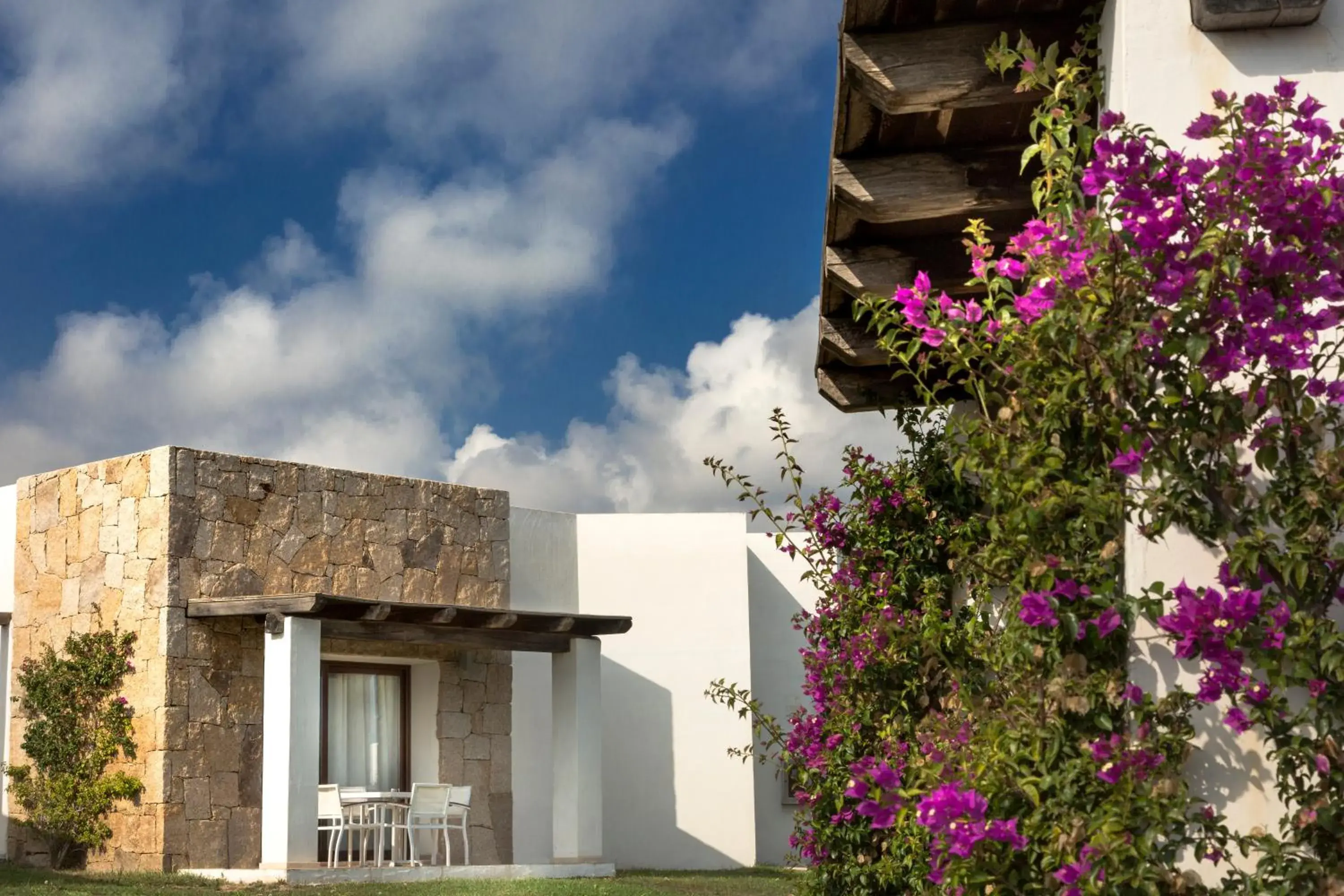 Property Building in Grande Baia Resort & Spa