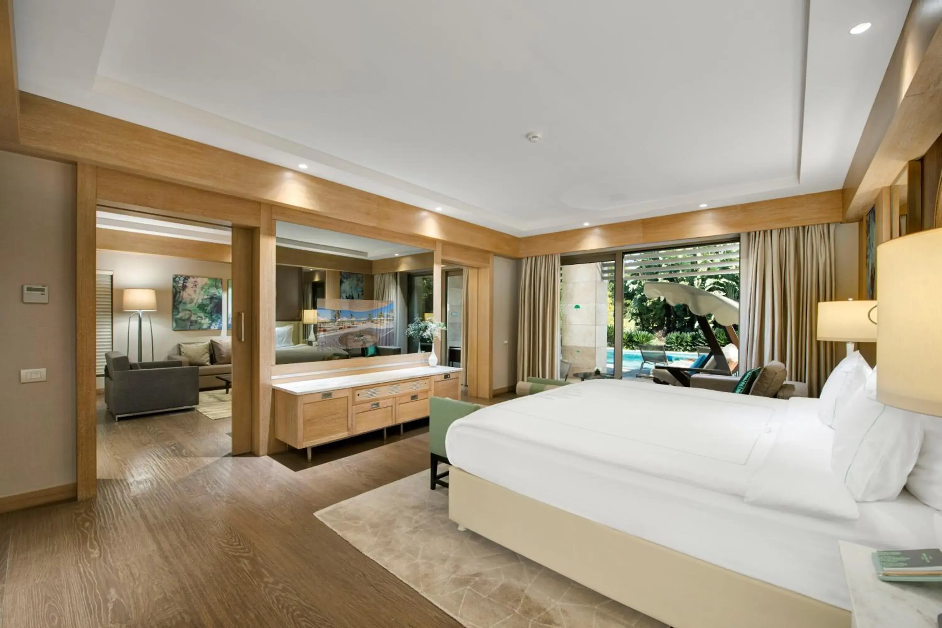 Bedroom, Bed in Regnum Carya