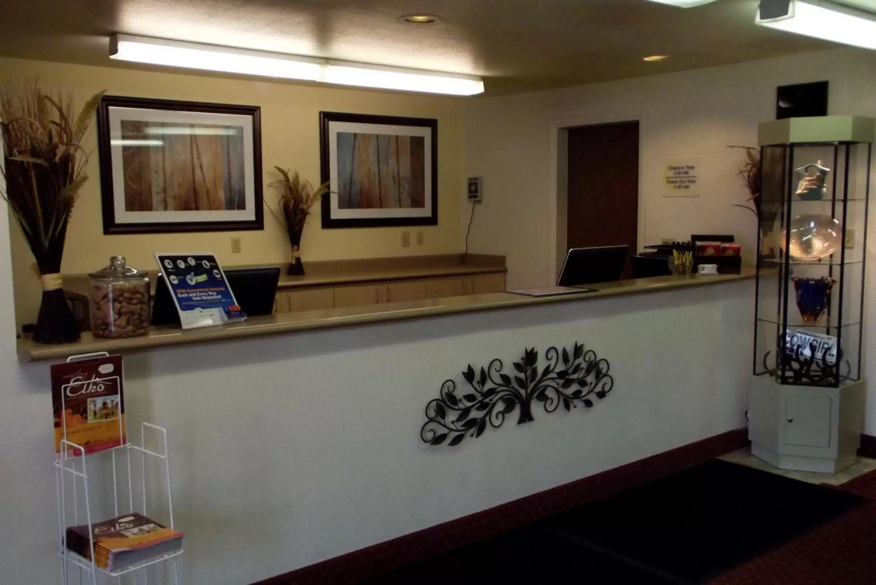 Lobby or reception, Lobby/Reception in Super 8 by Wyndham Elko