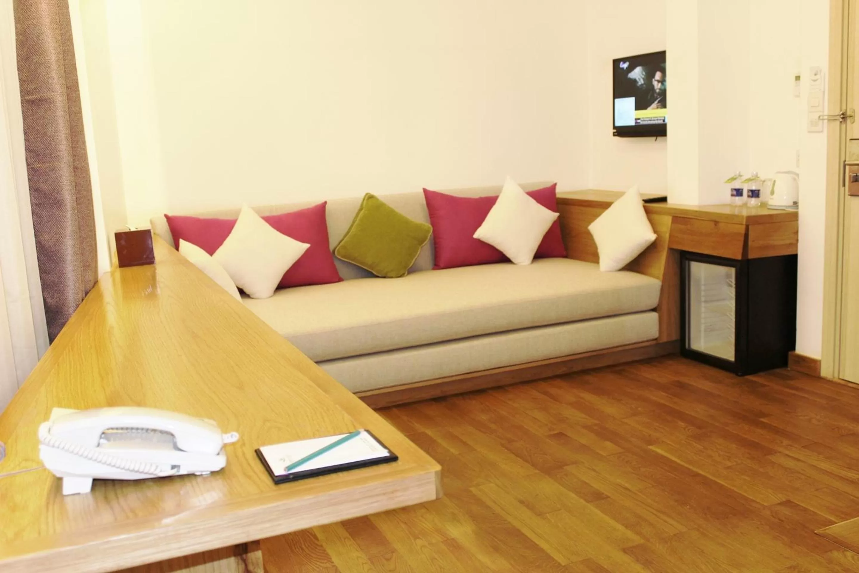 Living room in Liberty Hotel Saigon Greenview