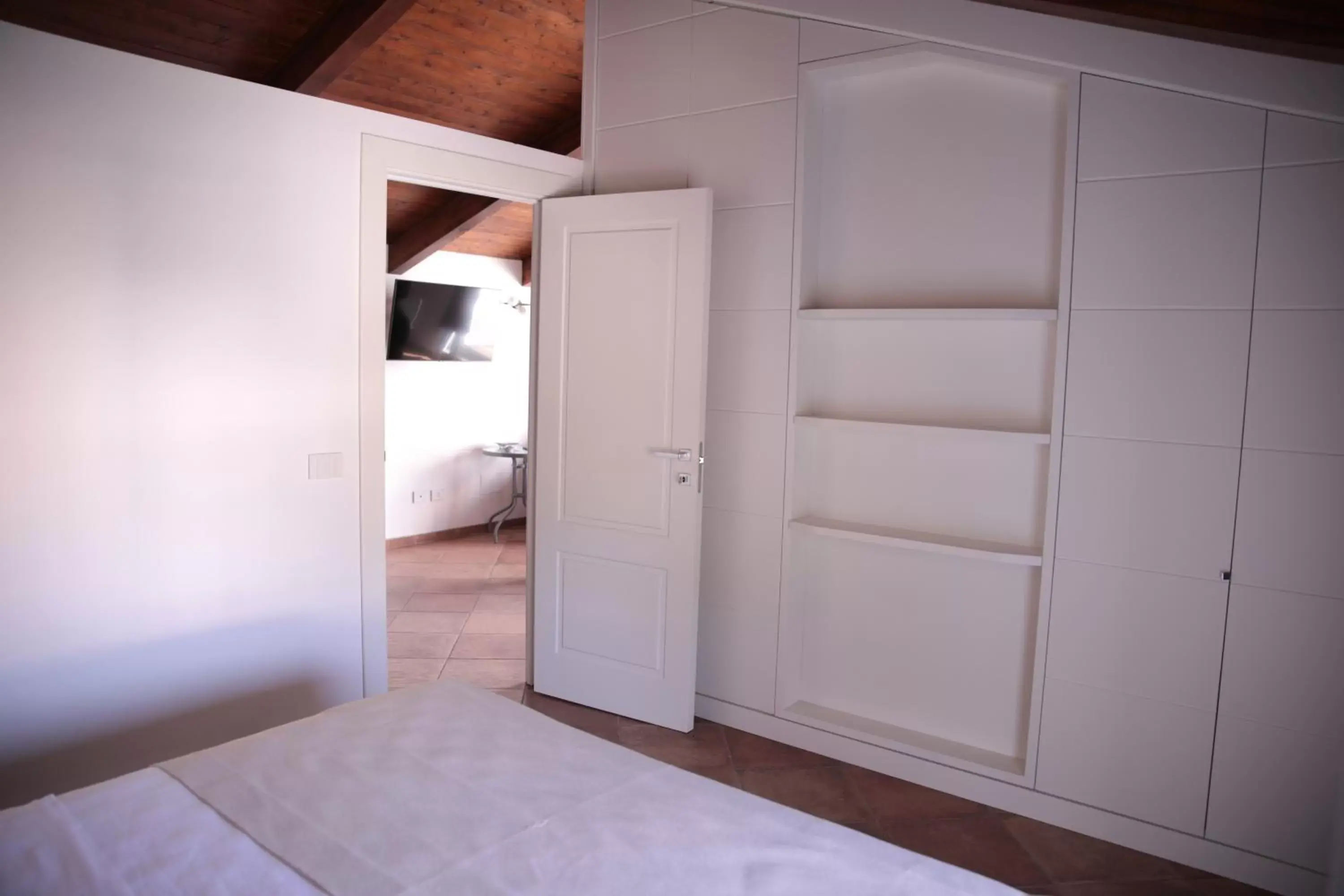 Bedroom, Bed in Palazzo Caracciolo del Sole