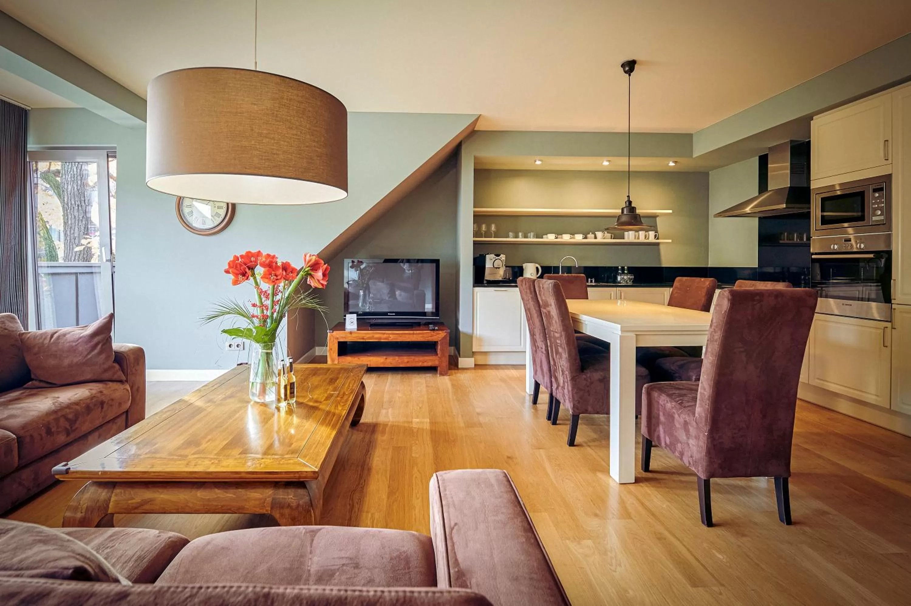 Deluxe Duplex Three-Bedroom Apartment in EXCLUSIVE Aparthotel MARINA