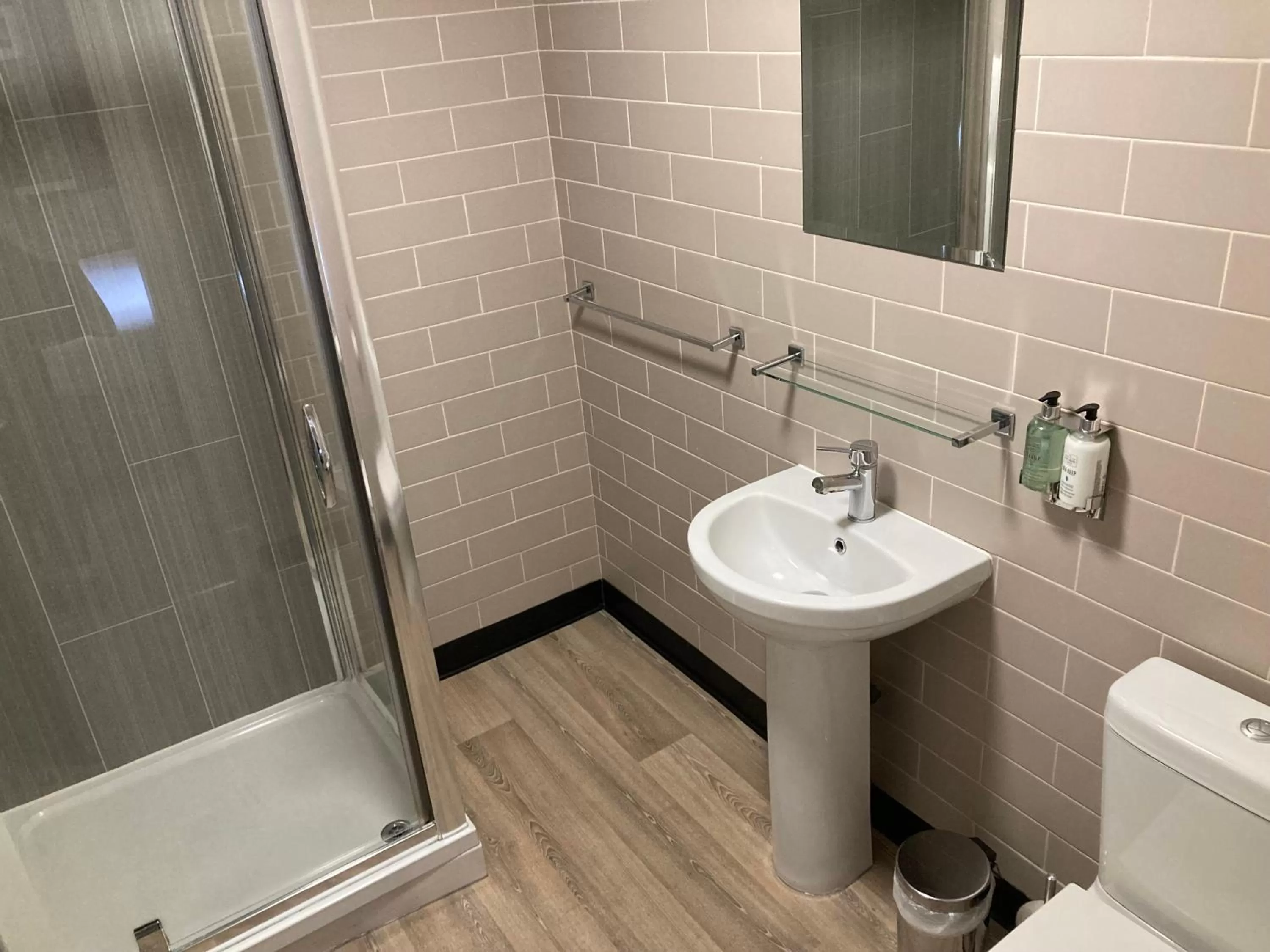 Bathroom in The Oxnoble