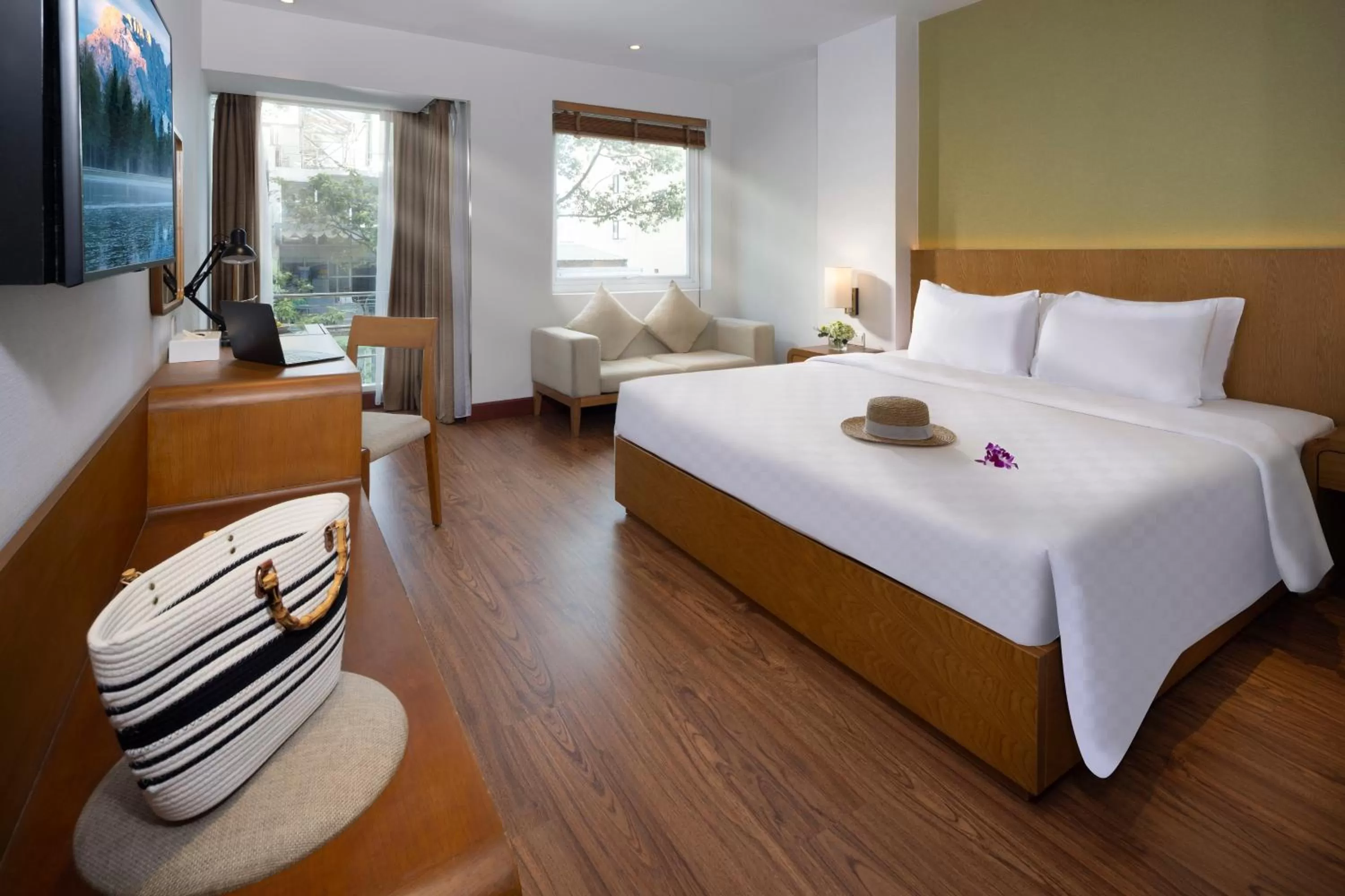 Bedroom, Bed in Harmony Saigon Hotel & Spa