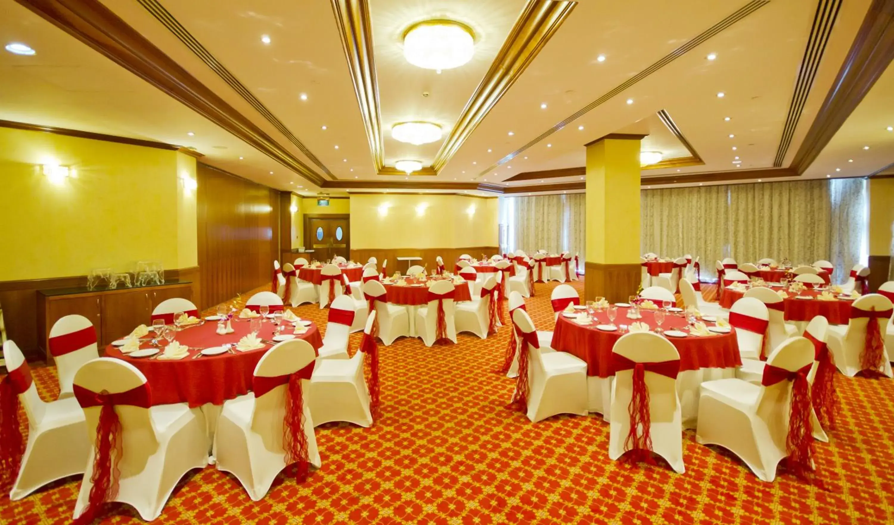 Banquet/Function facilities, Banquet Facilities in Al Bustan Centre & Residence