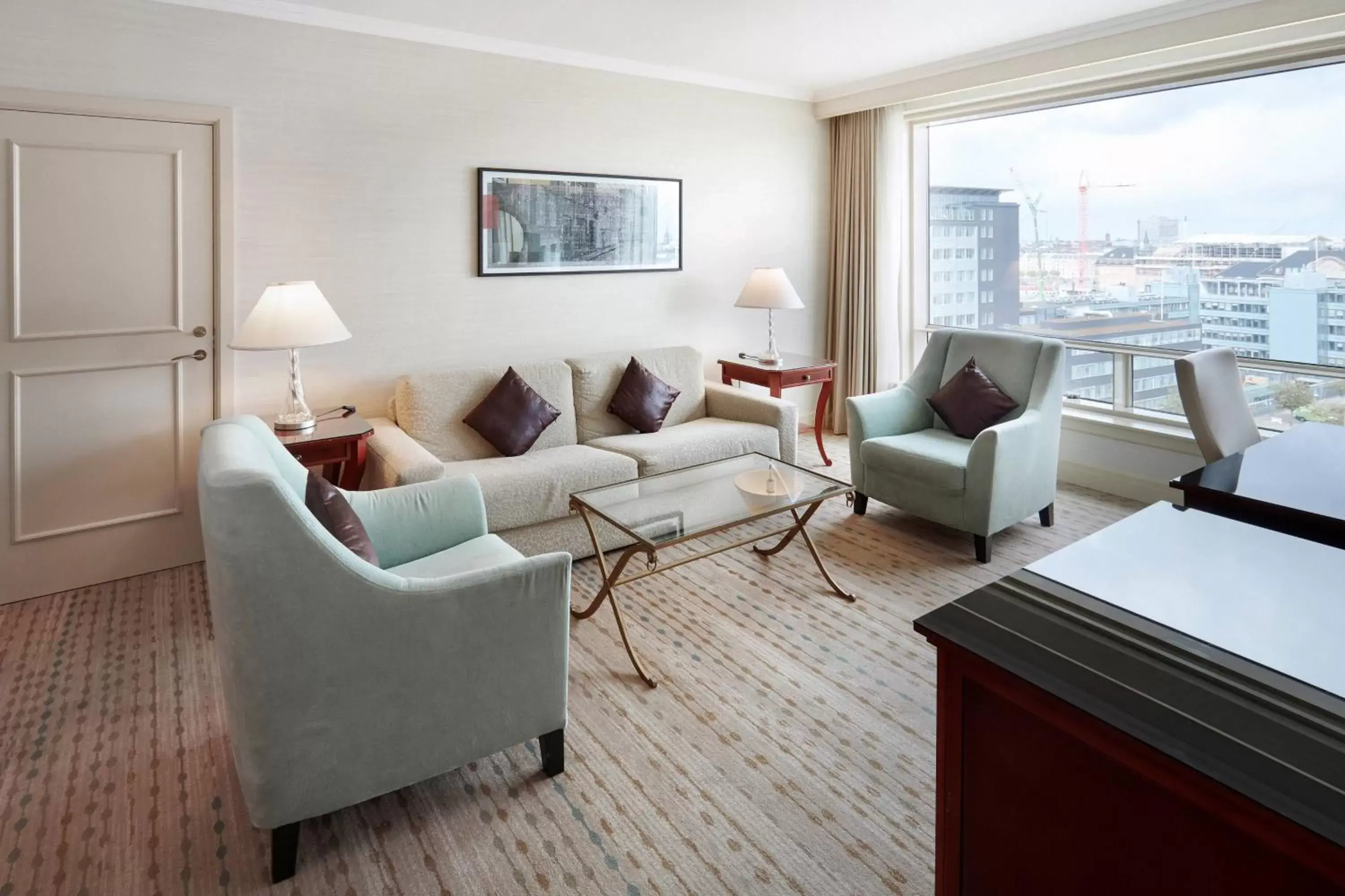 Living room, Seating Area in Copenhagen Marriott Hotel