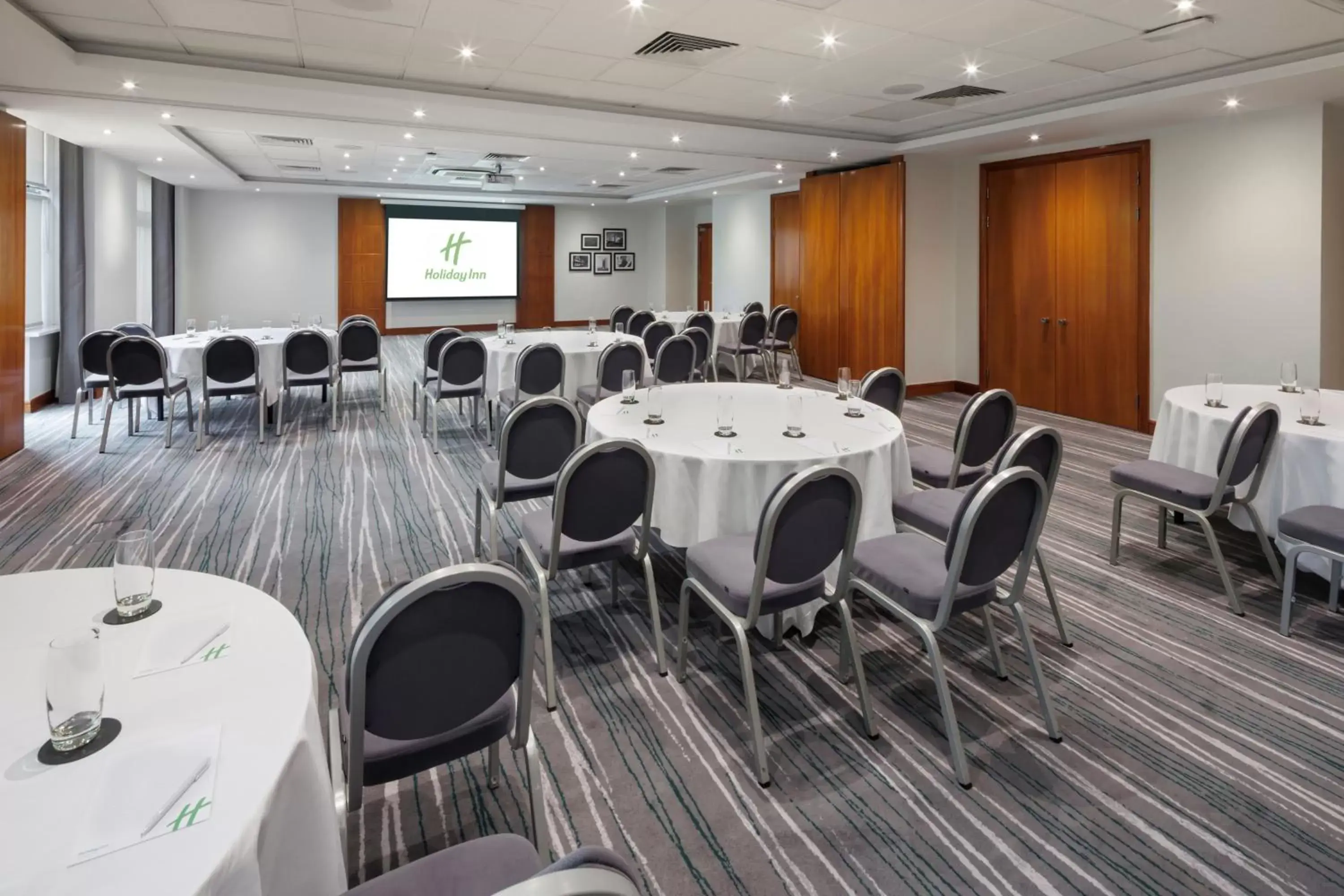 Meeting/conference room in Holiday Inn Gloucester - Cheltenham, an IHG Hotel