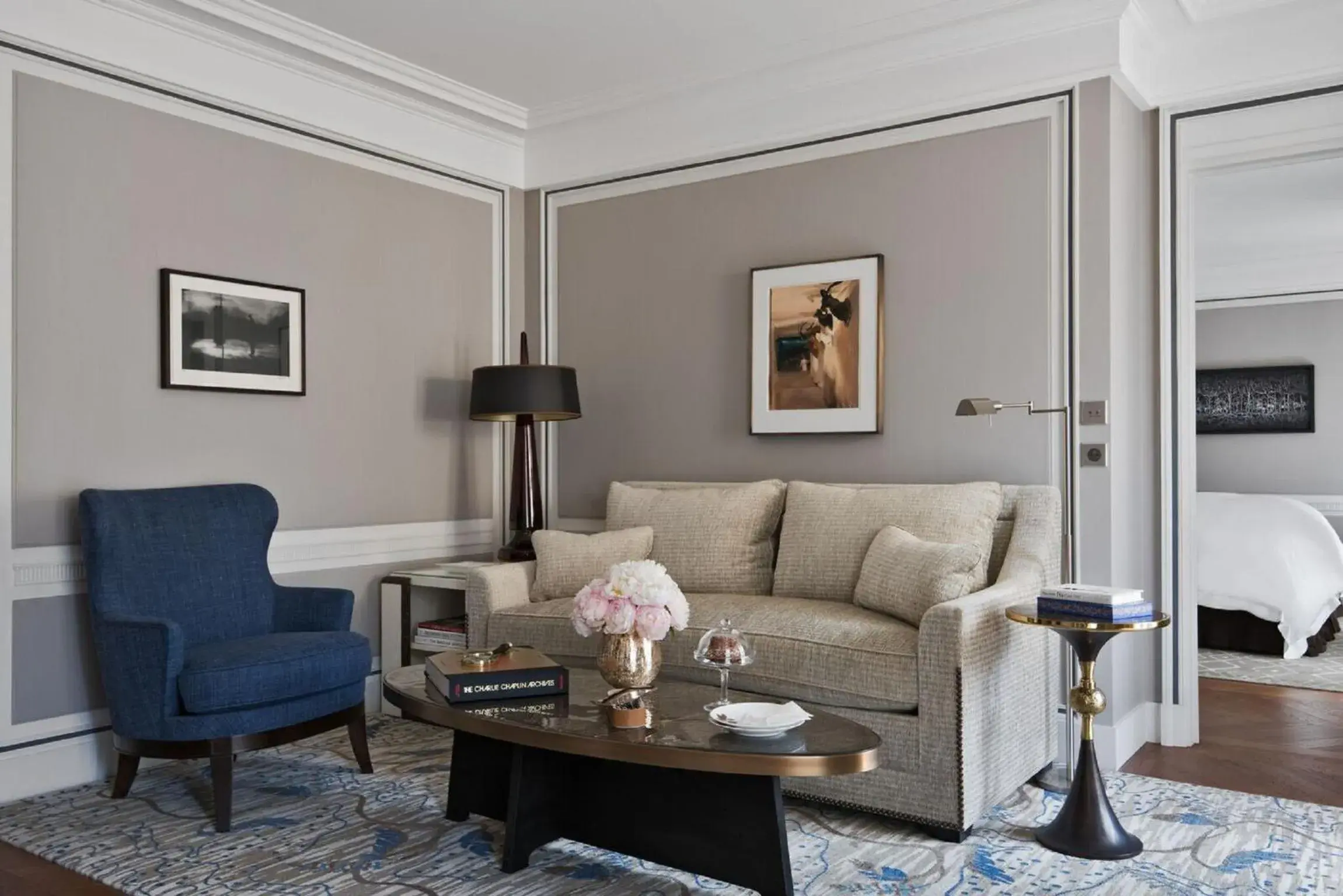 Living room in Hotel de Crillon Living room in Hotel de Crillon