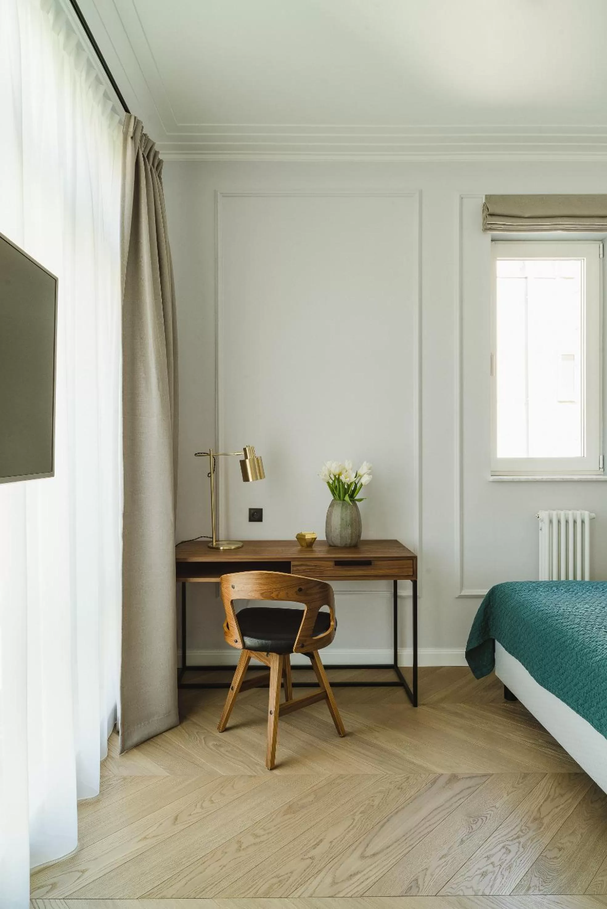 Seating area, Bed in No.4 Residence