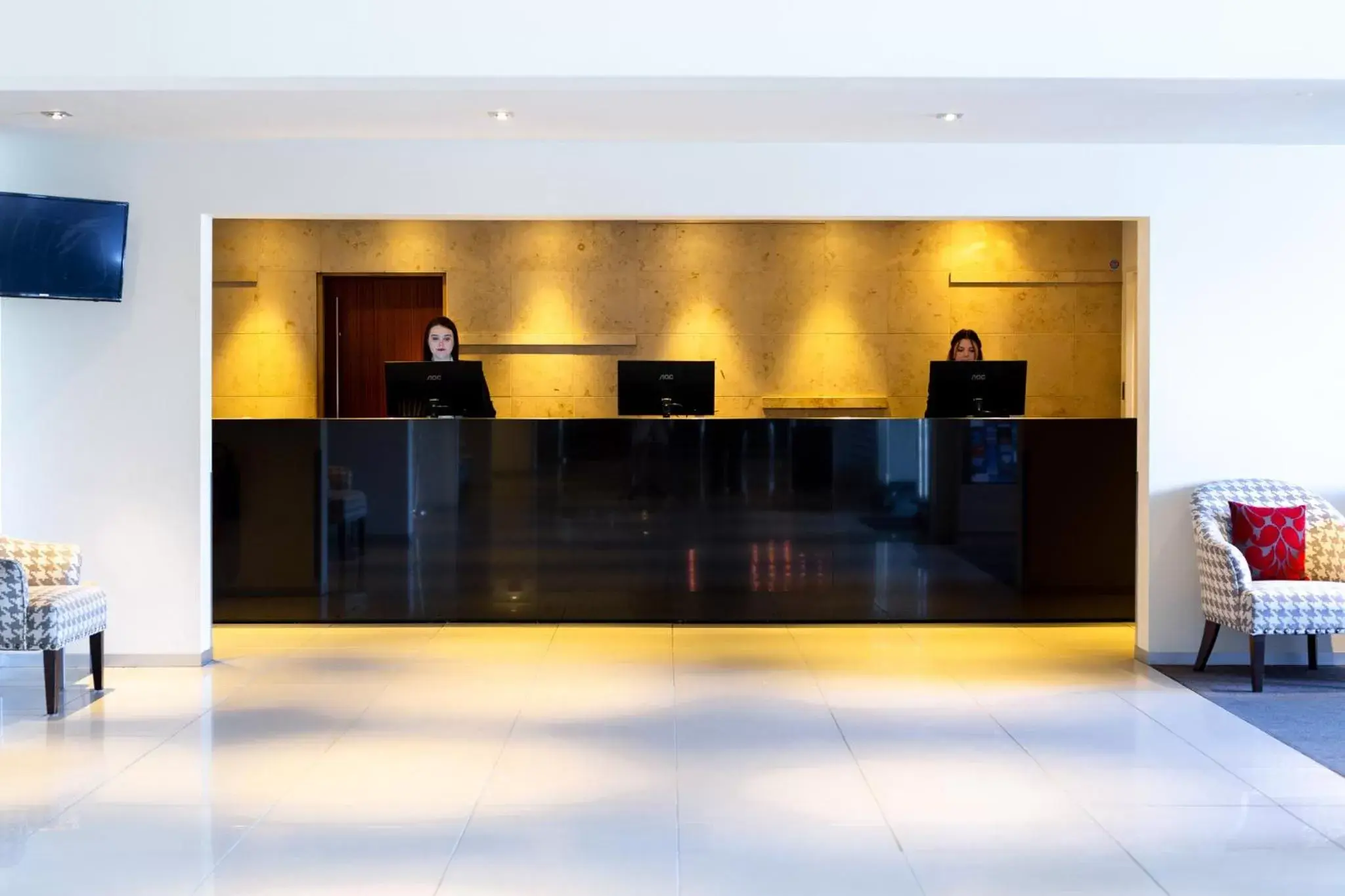 Property building, Lobby/Reception in Crowne Plaza Queenstown, an IHG Hotel
