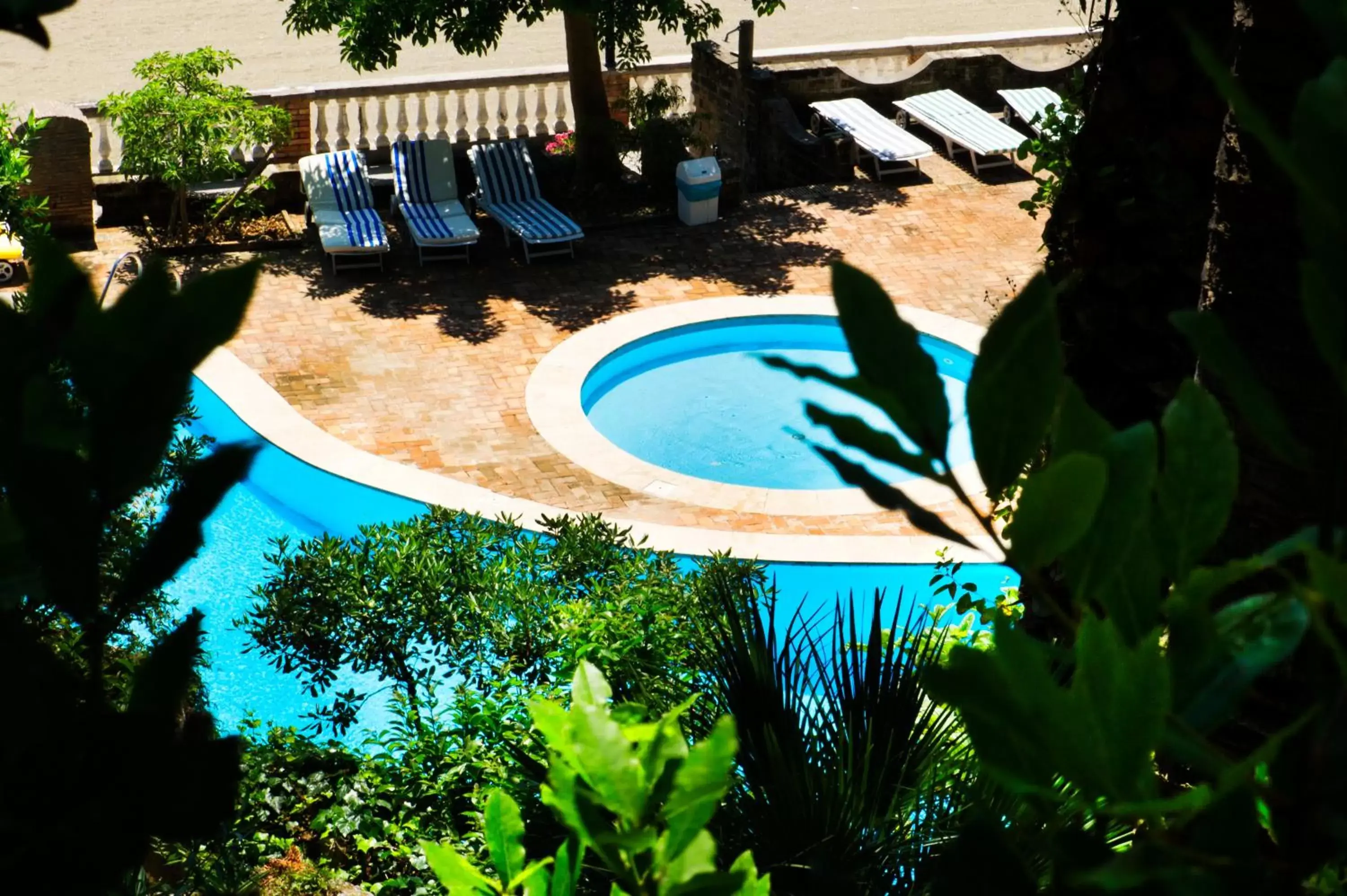 Restaurant/places to eat, Pool View in Grande Albergo Miramare