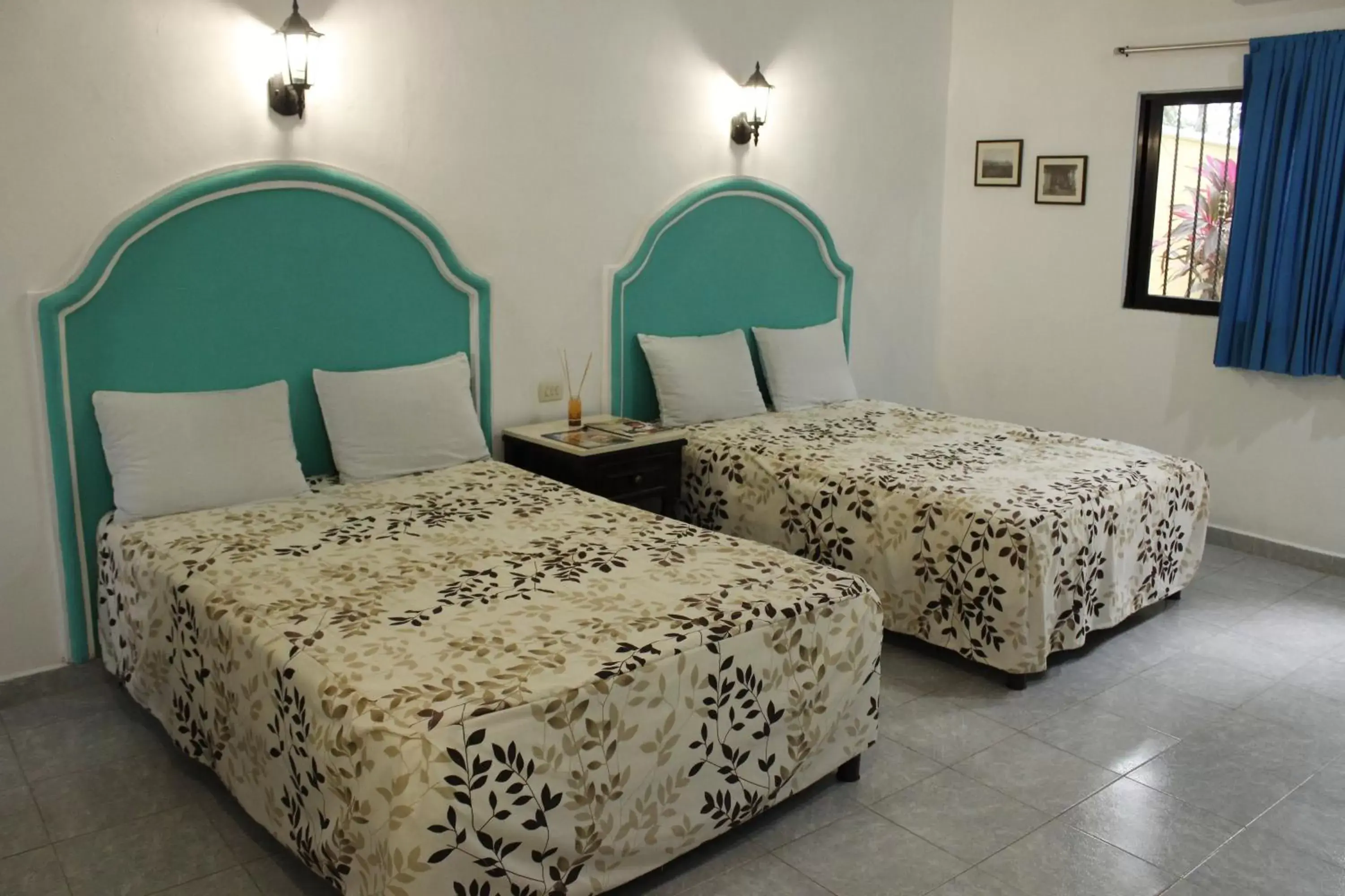 Photo of the whole room, Bed in Posada Ya´ax Ich