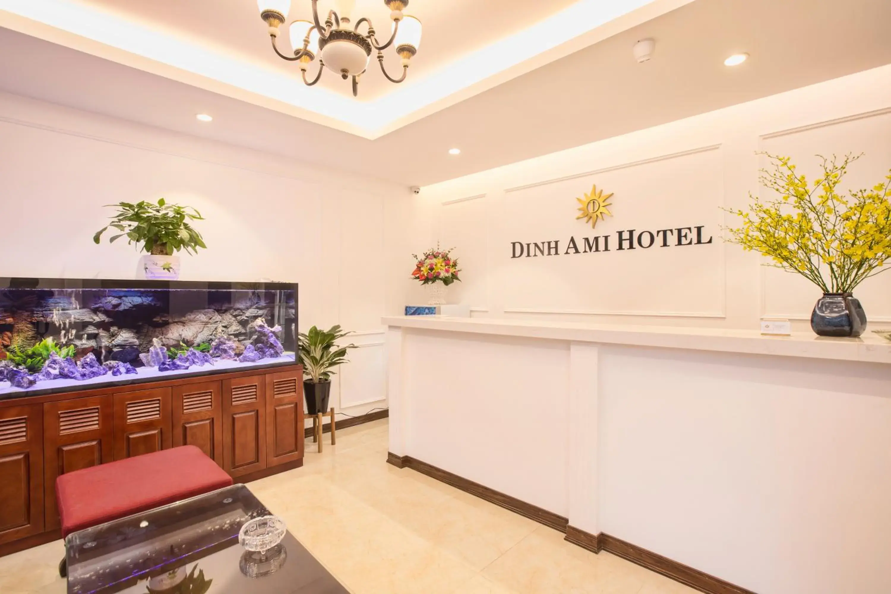 Restaurant/places to eat, Lobby/Reception in Dinh Ami Hanoi Hotel