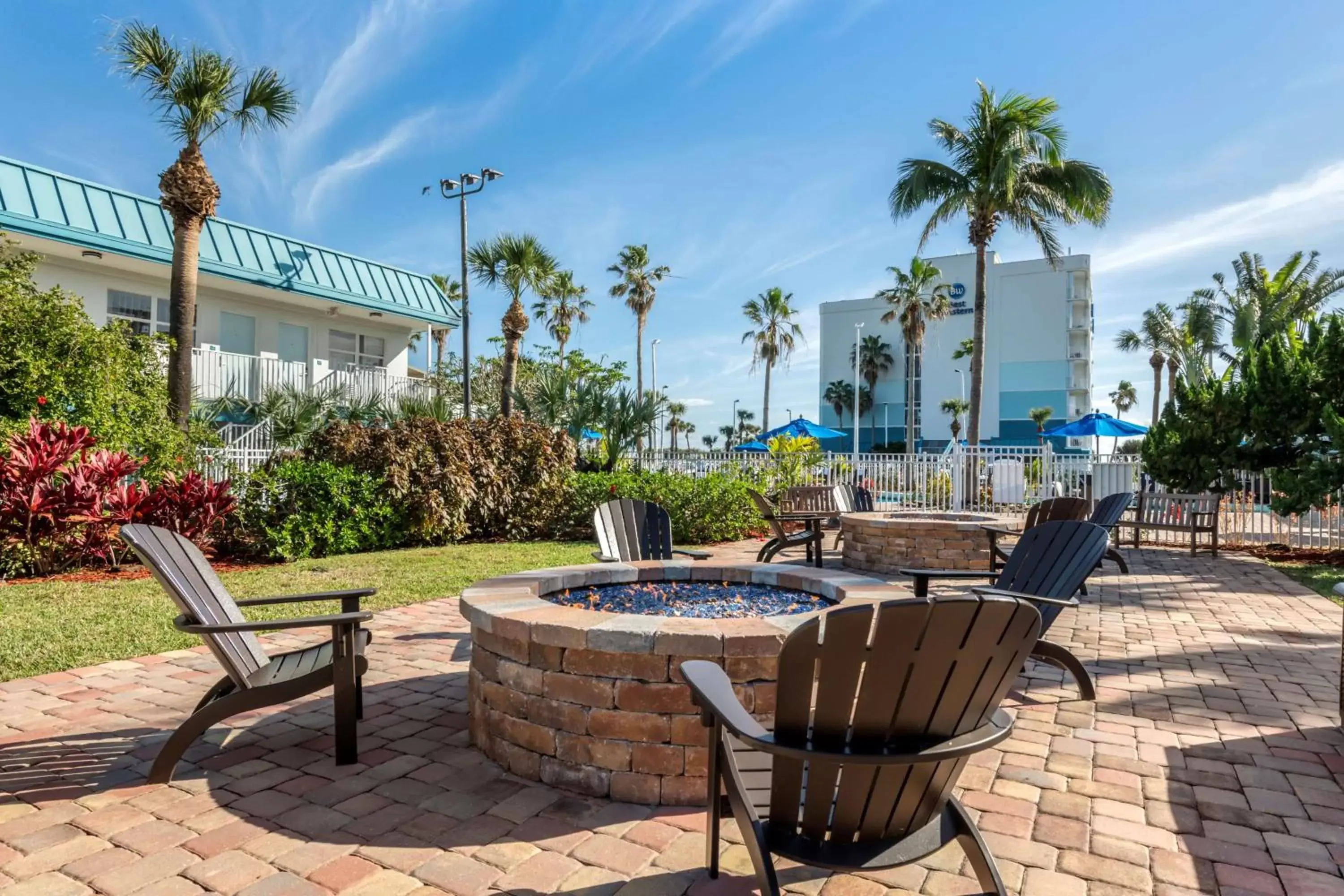 Property building in Best Western Cocoa Beach Hotel & Suites