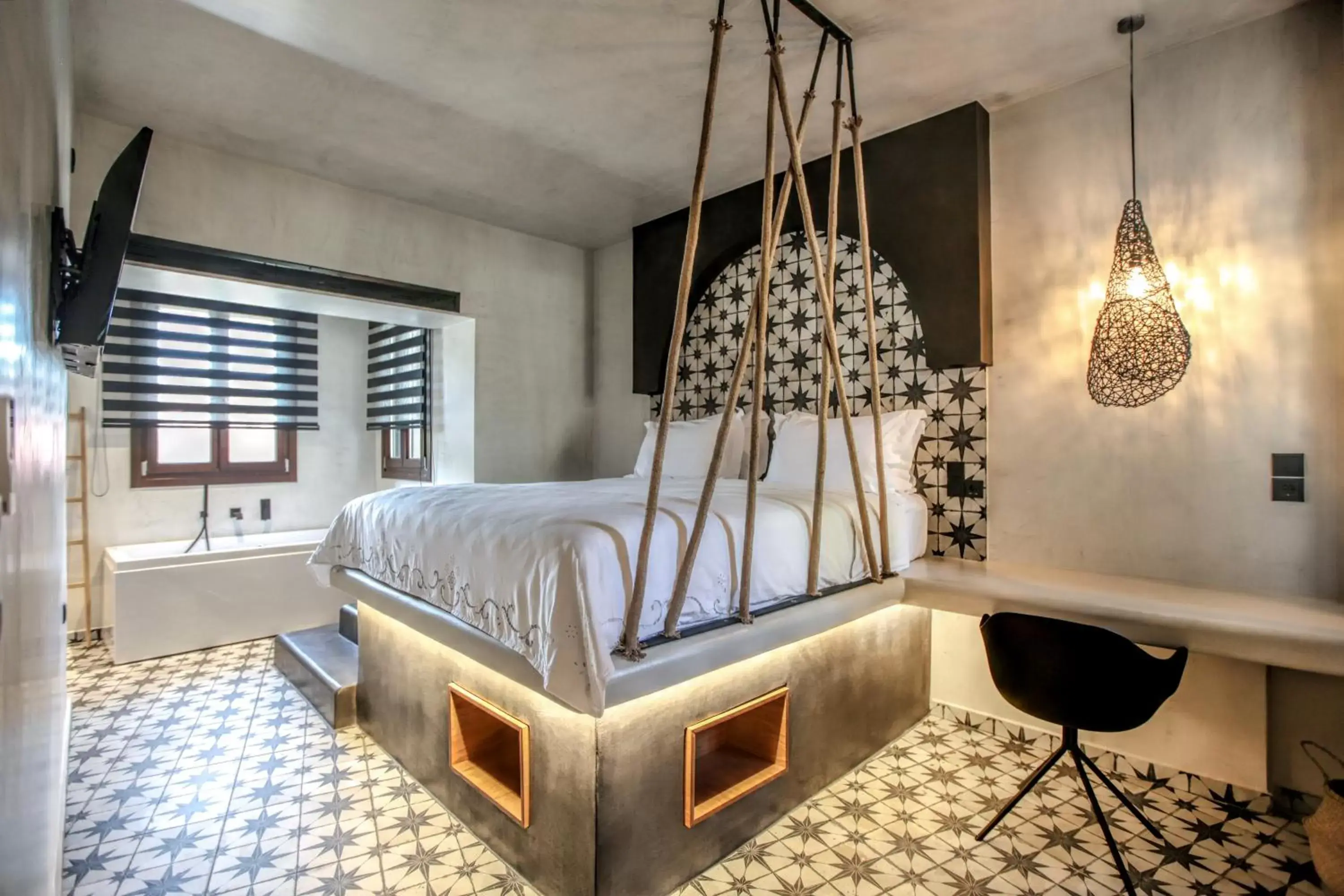 Bed in Meteora Heaven and Earth Kastraki premium suites