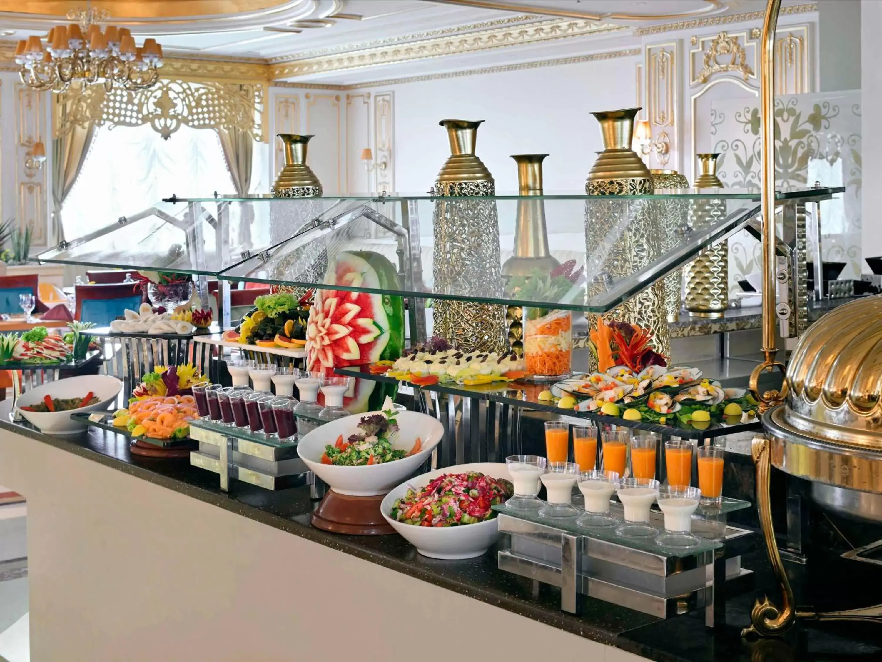 Restaurant/places to eat in Mövenpick Hotel City Star Jeddah