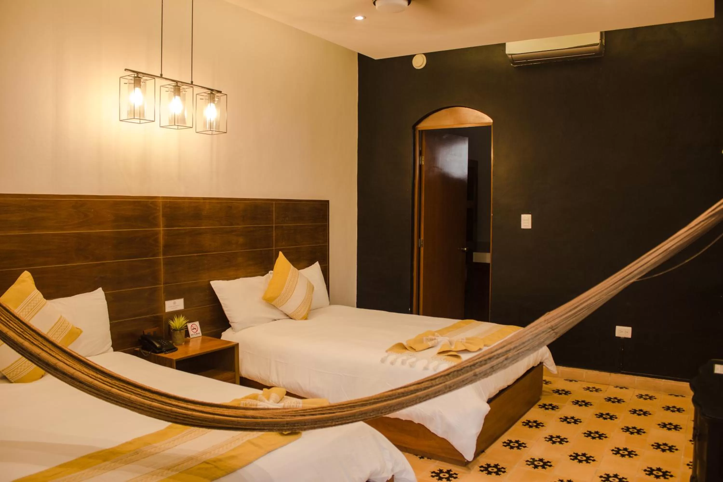 Photo of the whole room, Bed in Hotel Marionetas