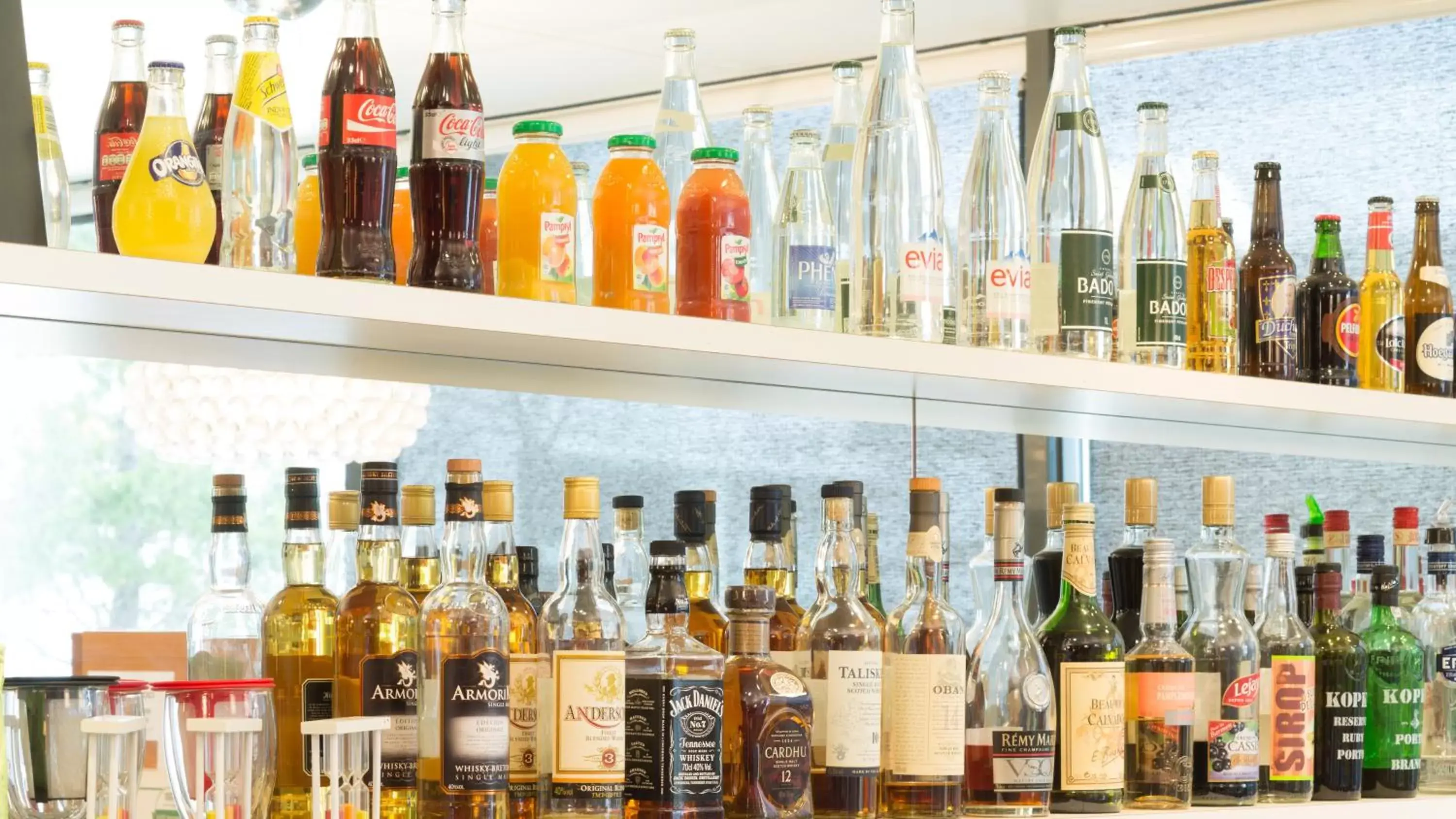 Photo of the whole room in Holiday Inn Express Saint-Nazaire by IHG Photo of the whole room in Holiday Inn Express Saint-Nazaire by IHG