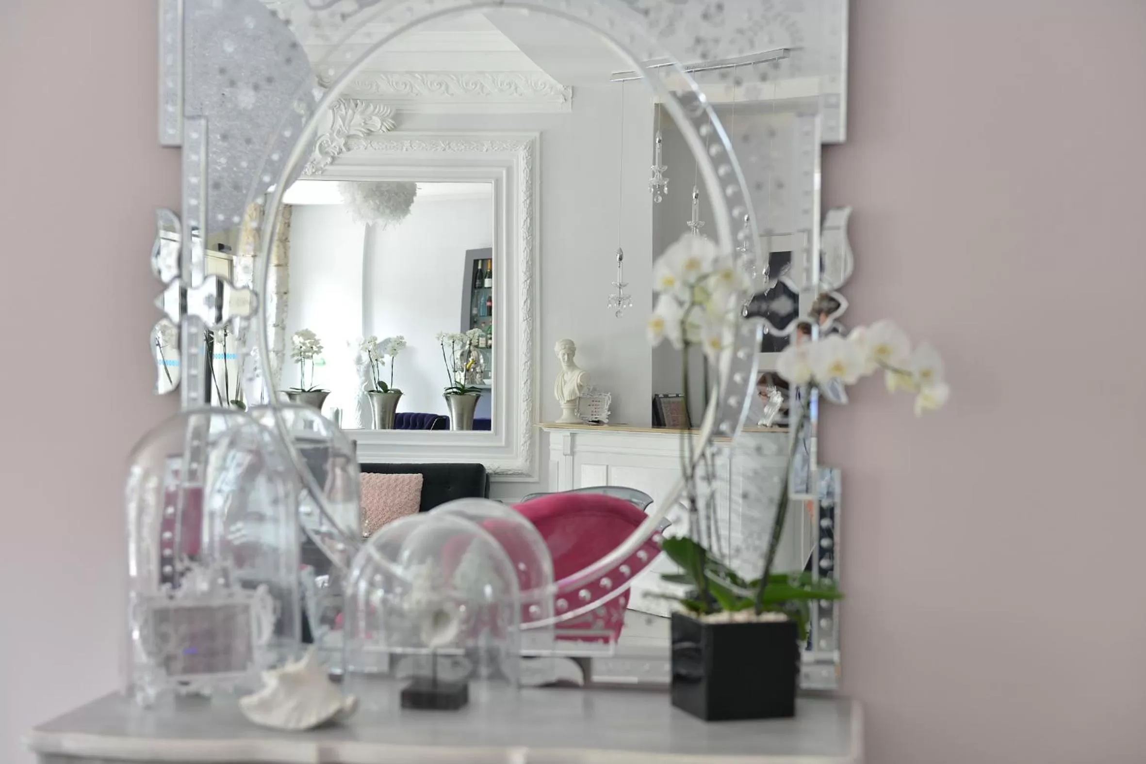 Decorative detail in Hotel La Villa Nice Victor Hugo