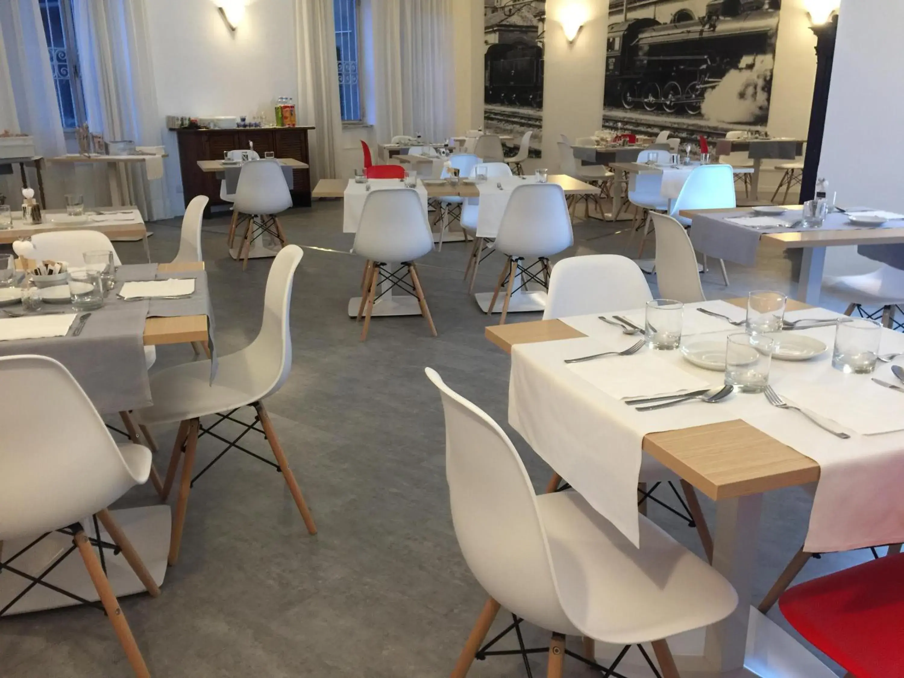 Continental breakfast, Restaurant/Places to Eat in Hotel Internazionale Luino