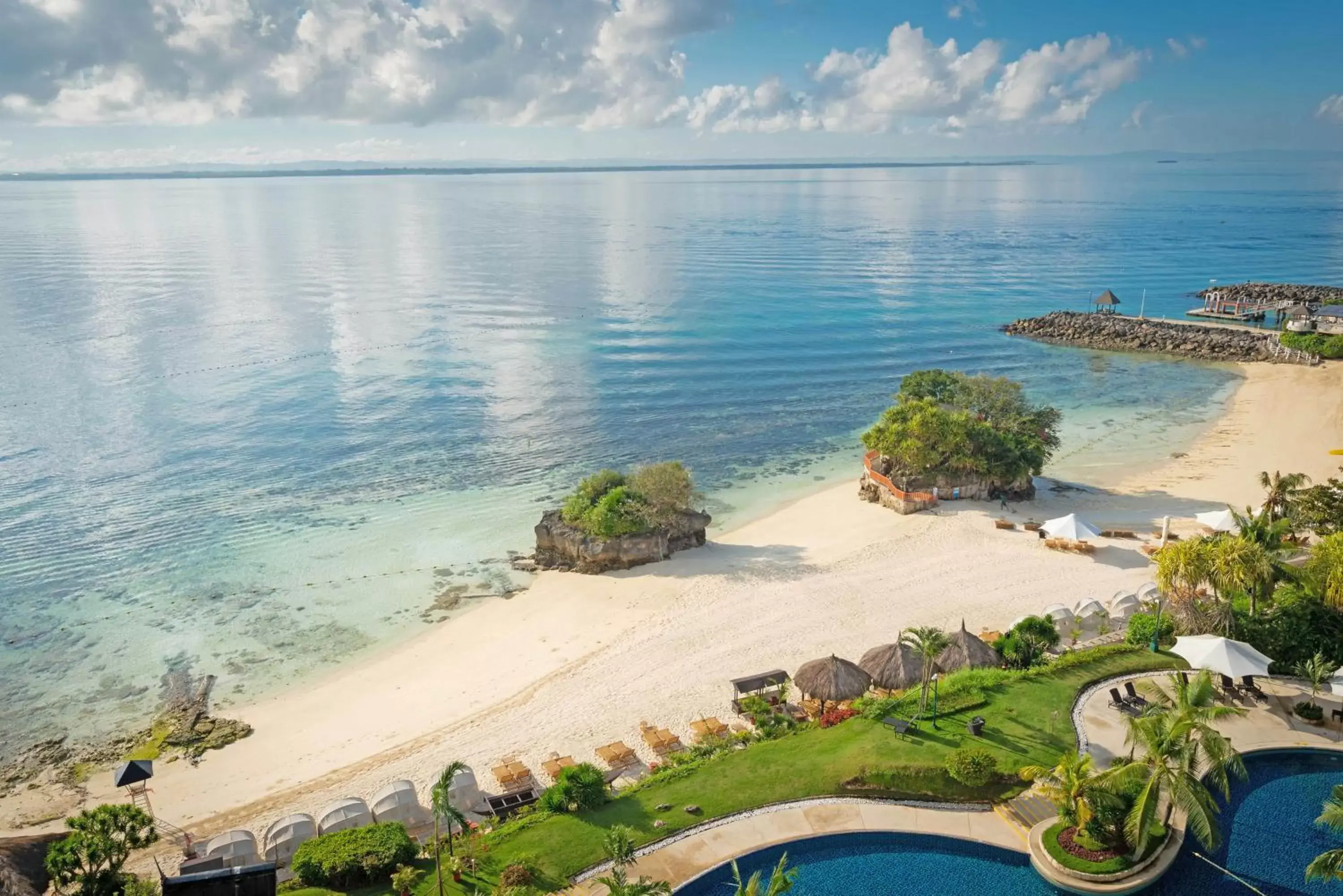 Sea view in Shangri-La Mactan, Cebu Sea view in Shangri-La Mactan, Cebu