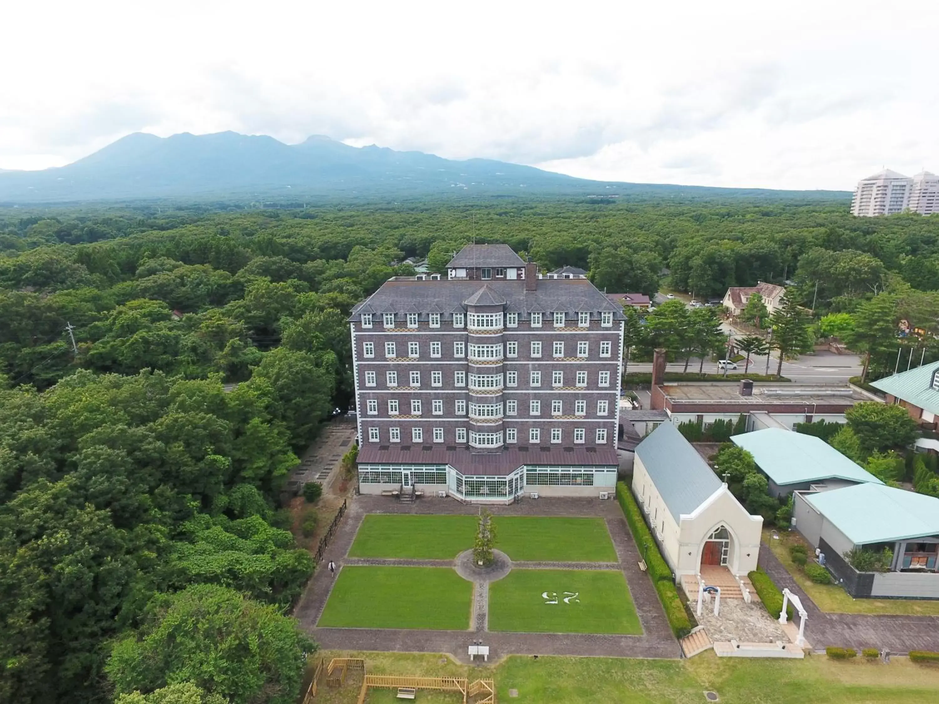 Property building, Bird's-eye View in Wellness Forest Nasu