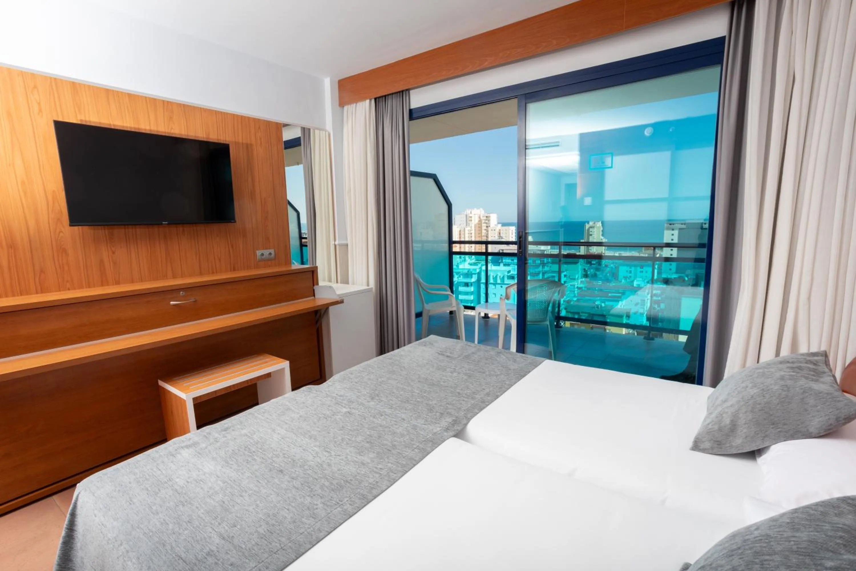 Bed in Hotel Cibeles Playa