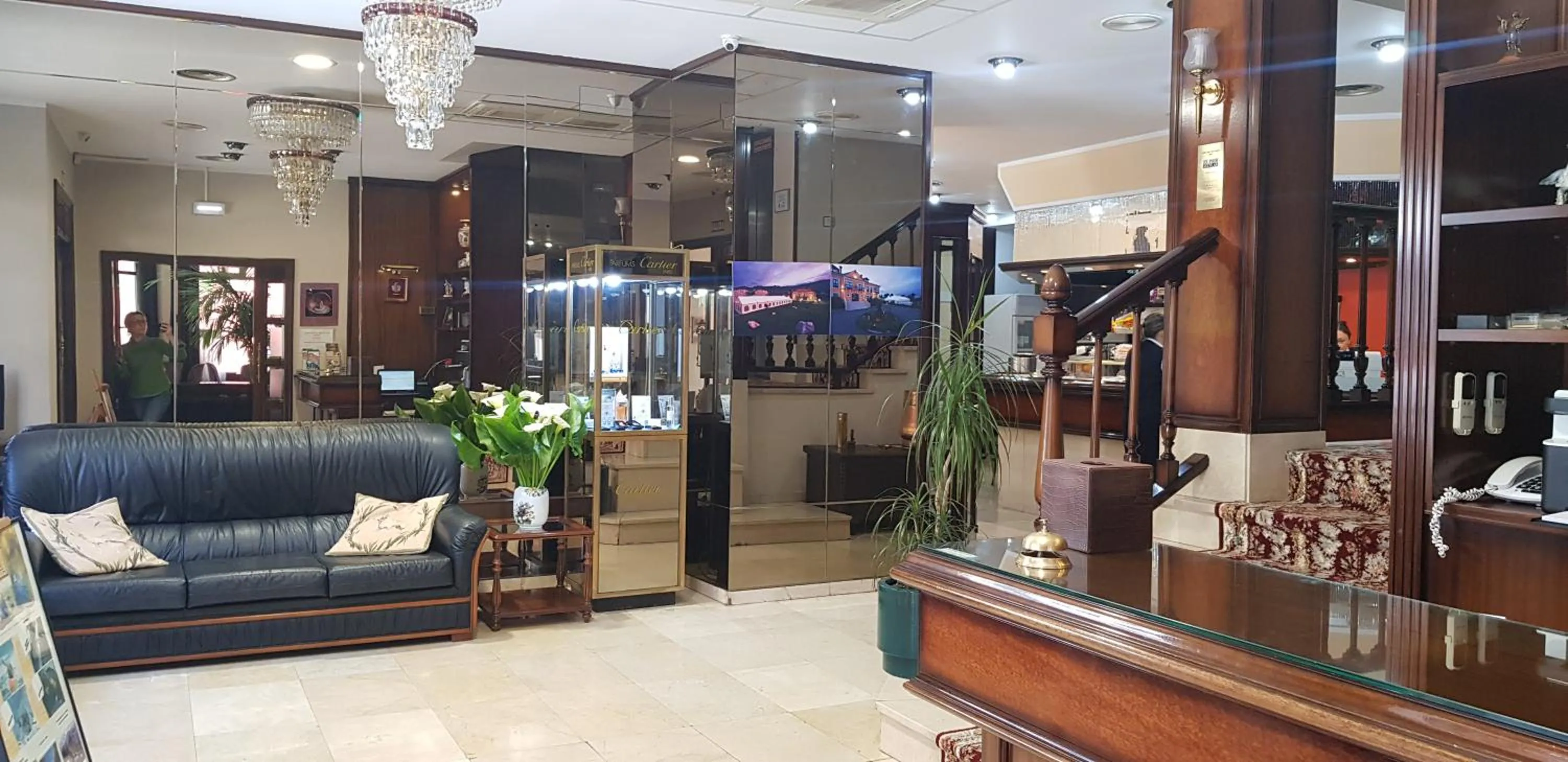 Lobby or reception in Gran Hotel Paraiso